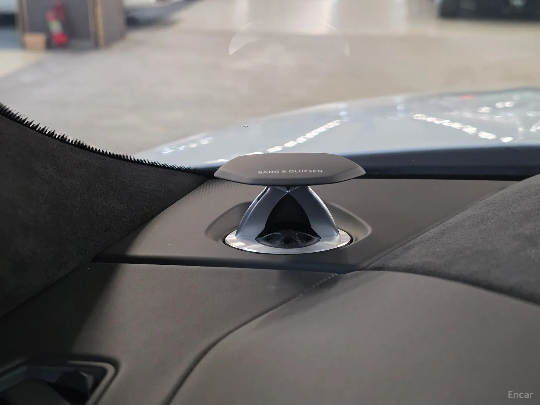 Lamborghini Urus превью 13