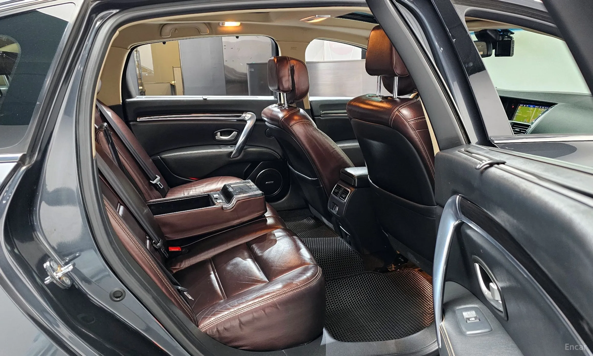 Renault Korea (Samsung) SM7 превью 12
