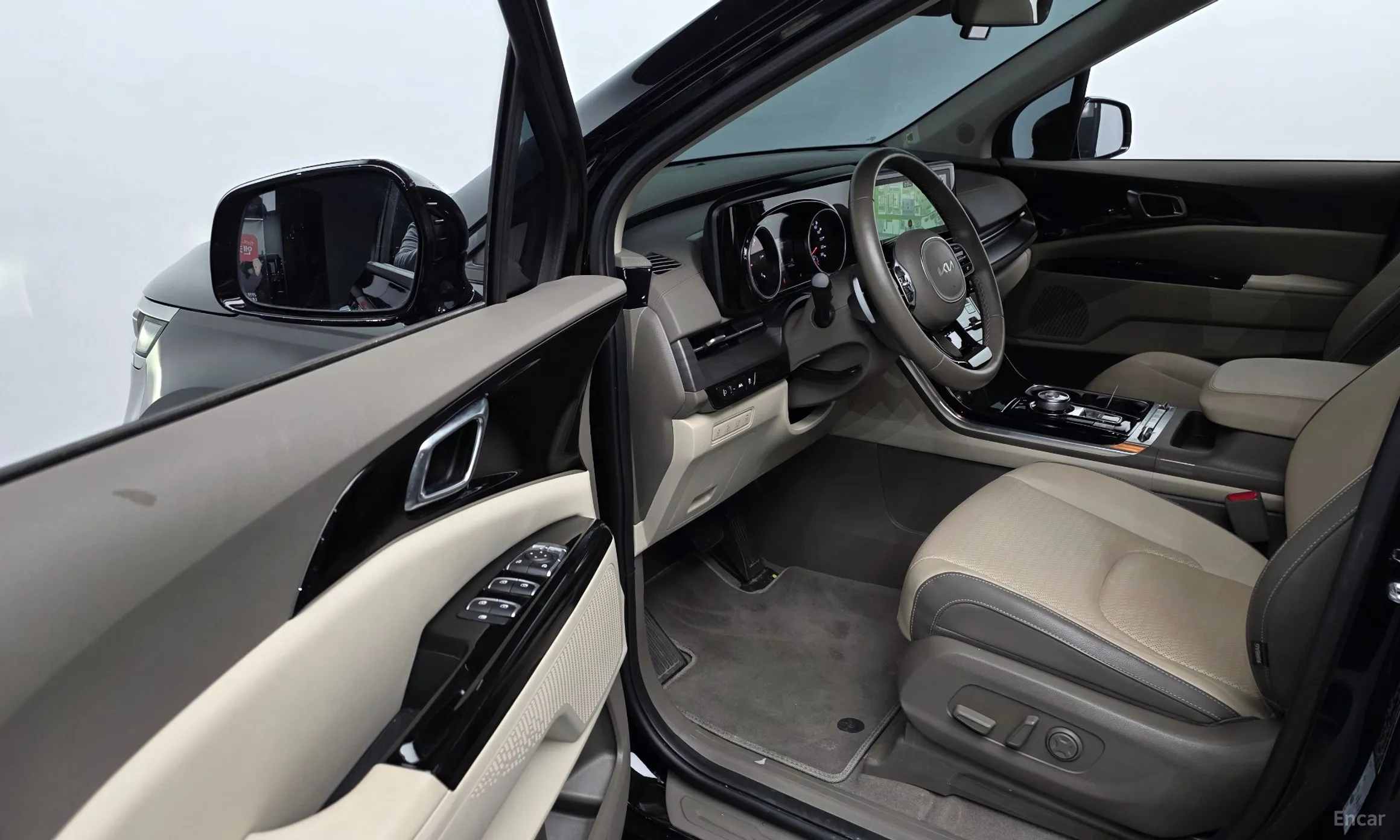 Kia Carnival Gen 4 превью 11