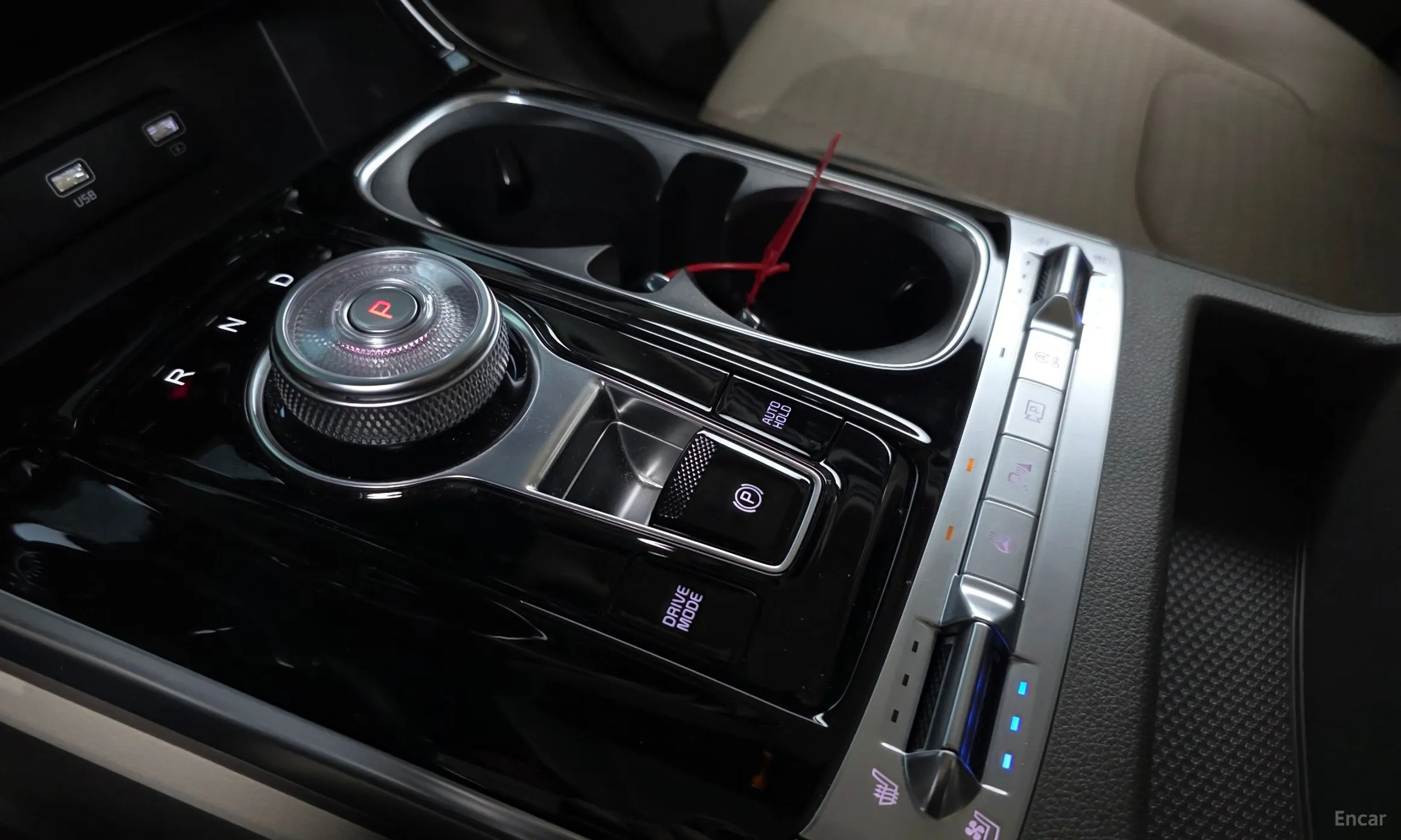Kia Carnival Gen 4 превью 9