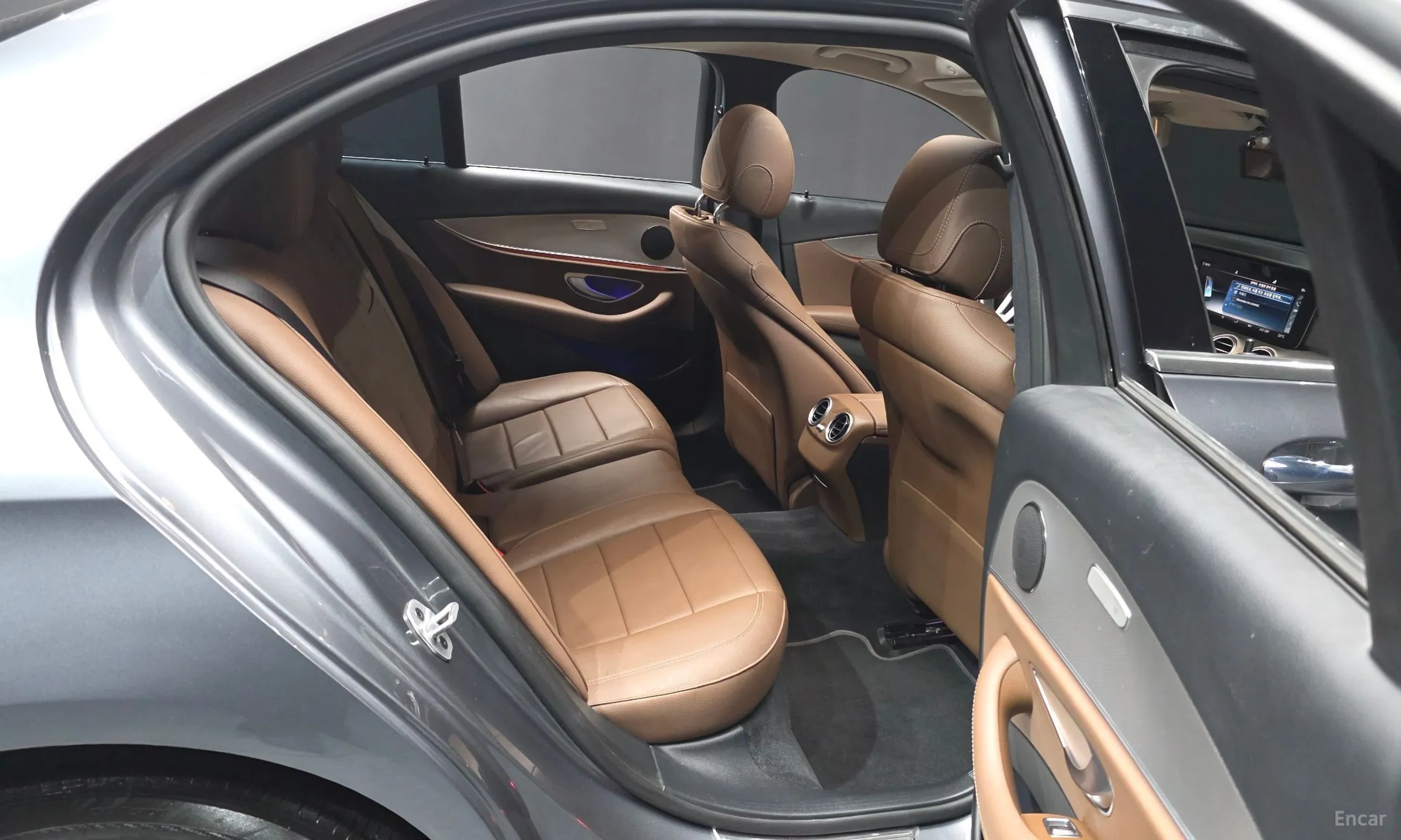 Mercedes Benz E-Class W213 превью 12