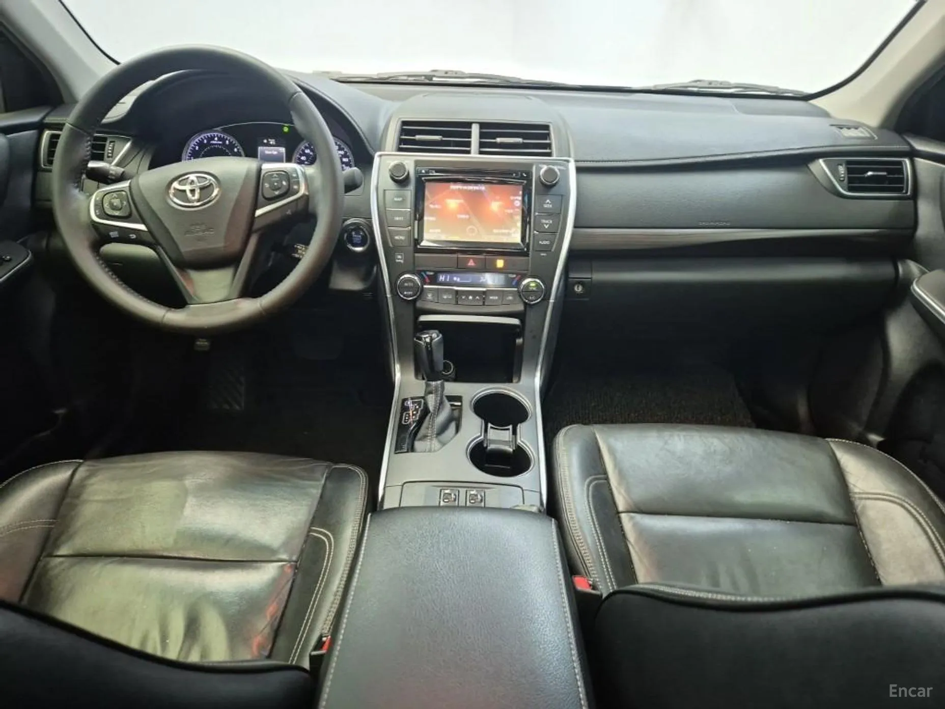 Toyota New Camry превью 7