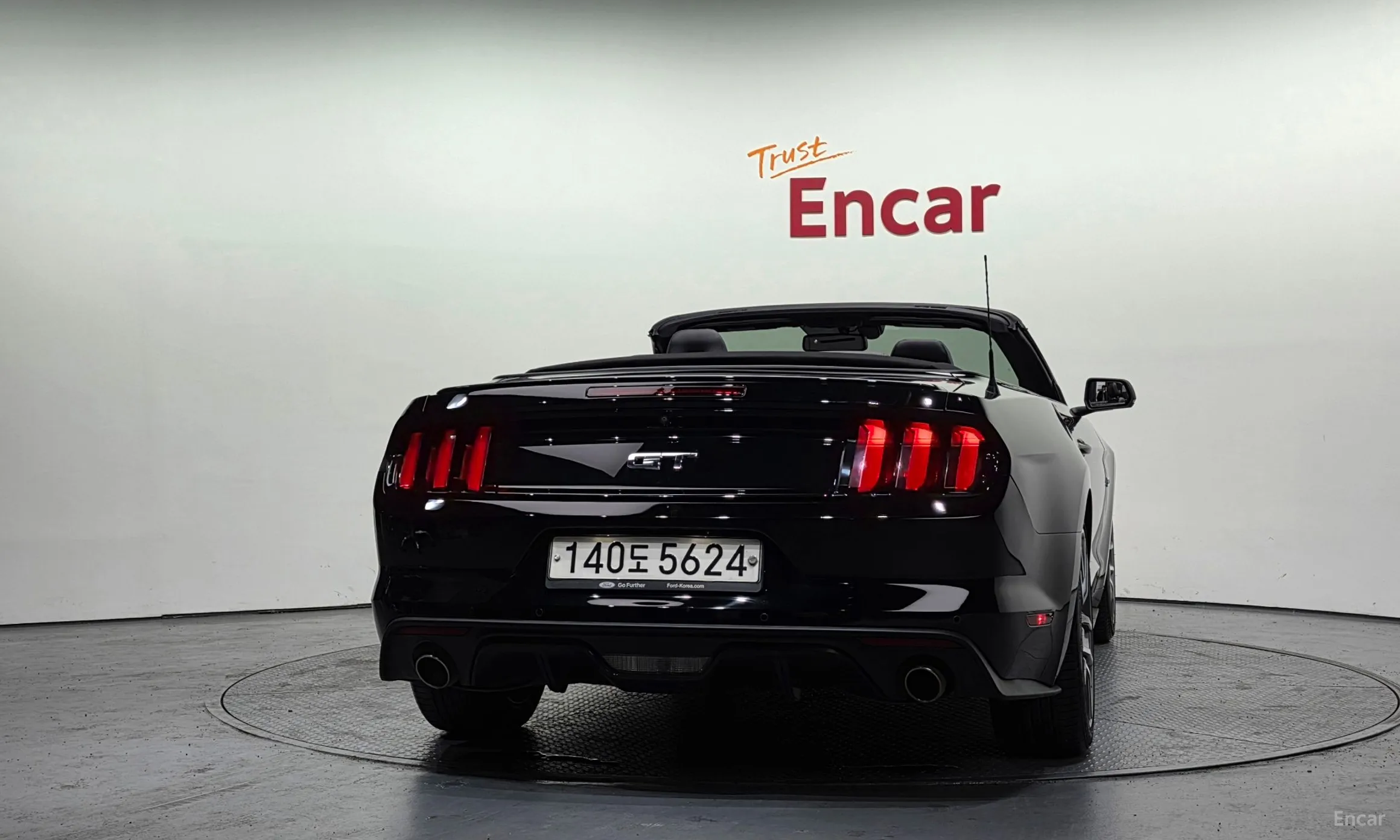 Ford Mustang превью 4