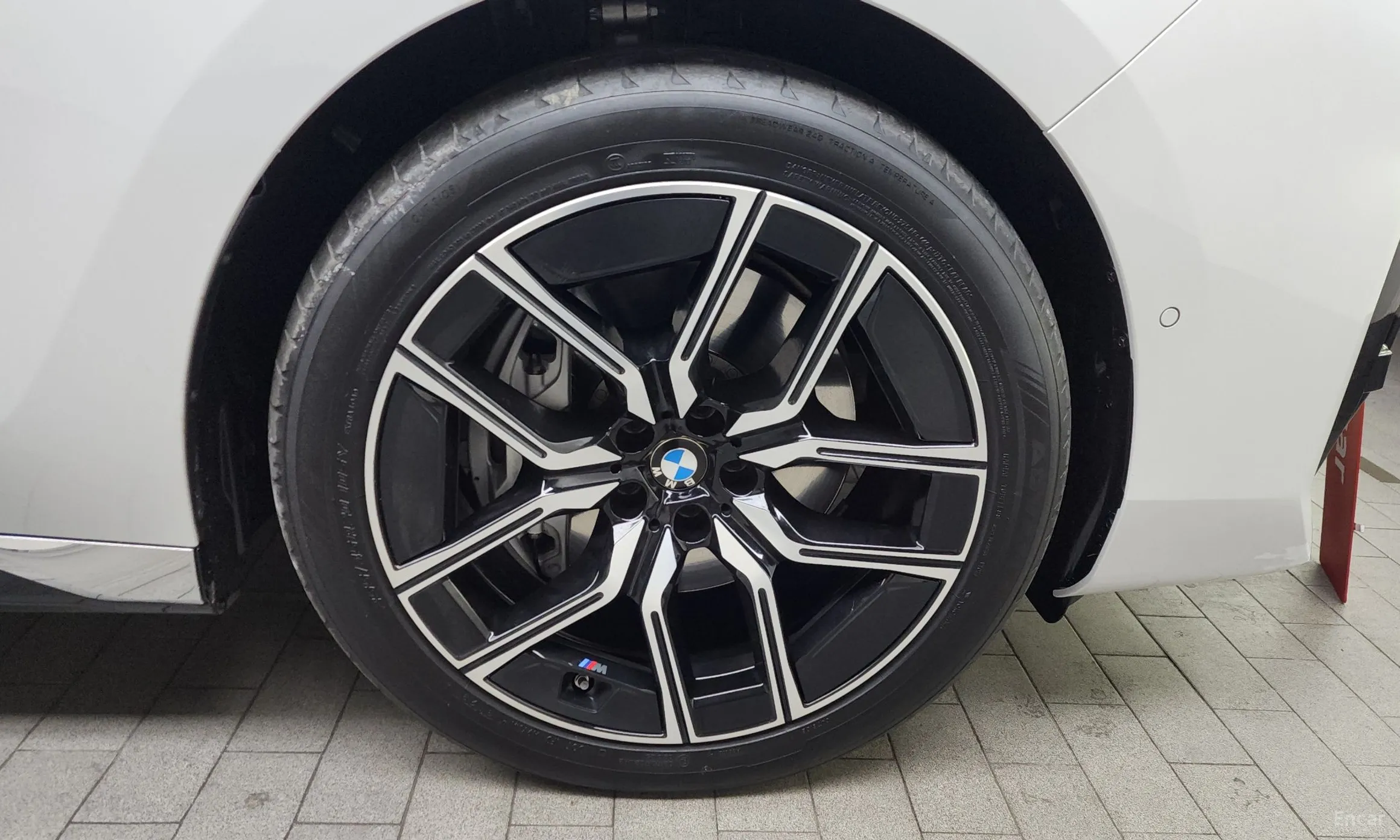 BMW 7 Series (G70) превью 5