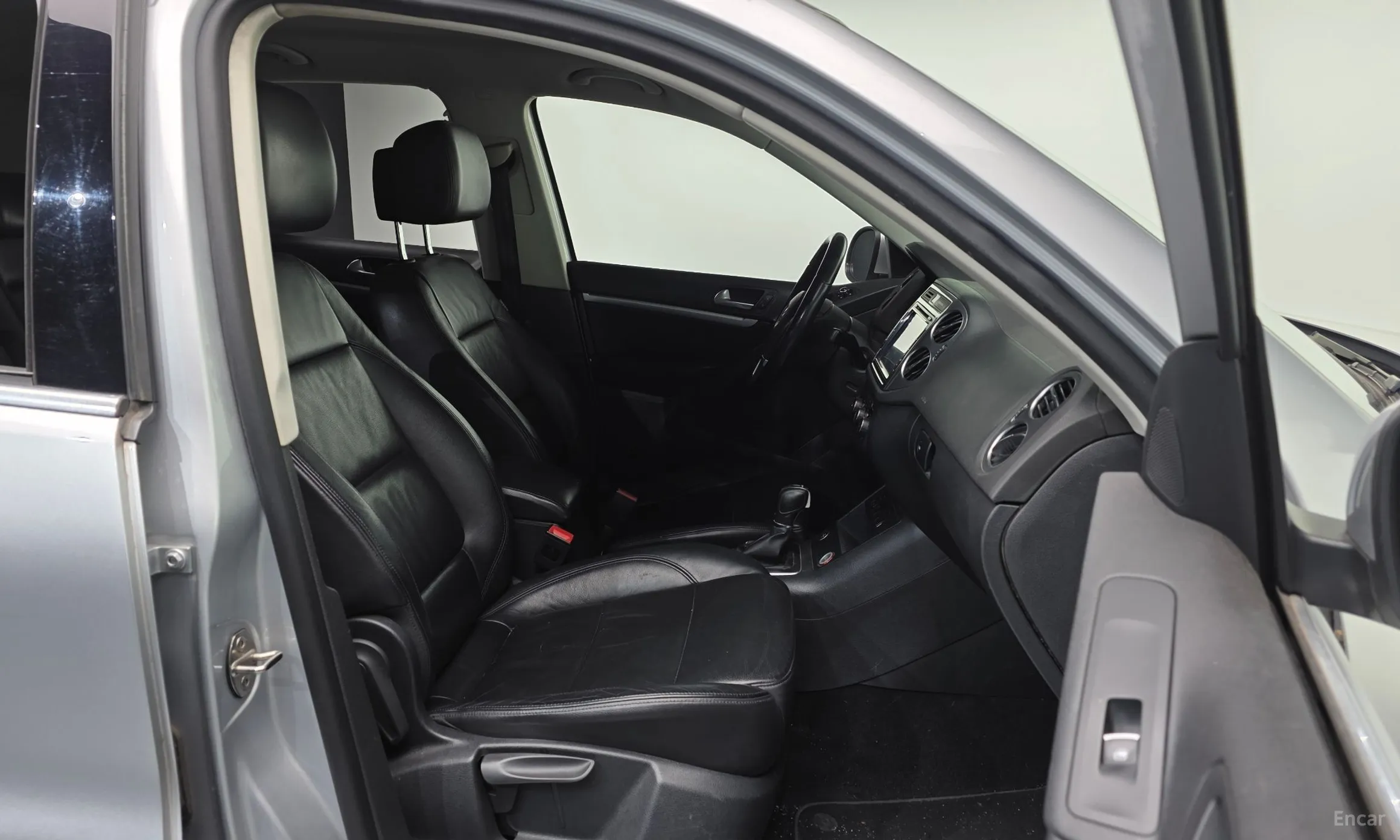 Volkswagen New Tiguan превью 10