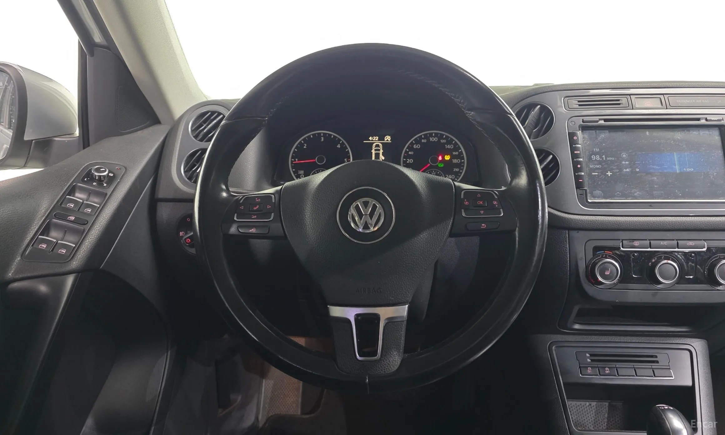 Volkswagen New Tiguan превью 13