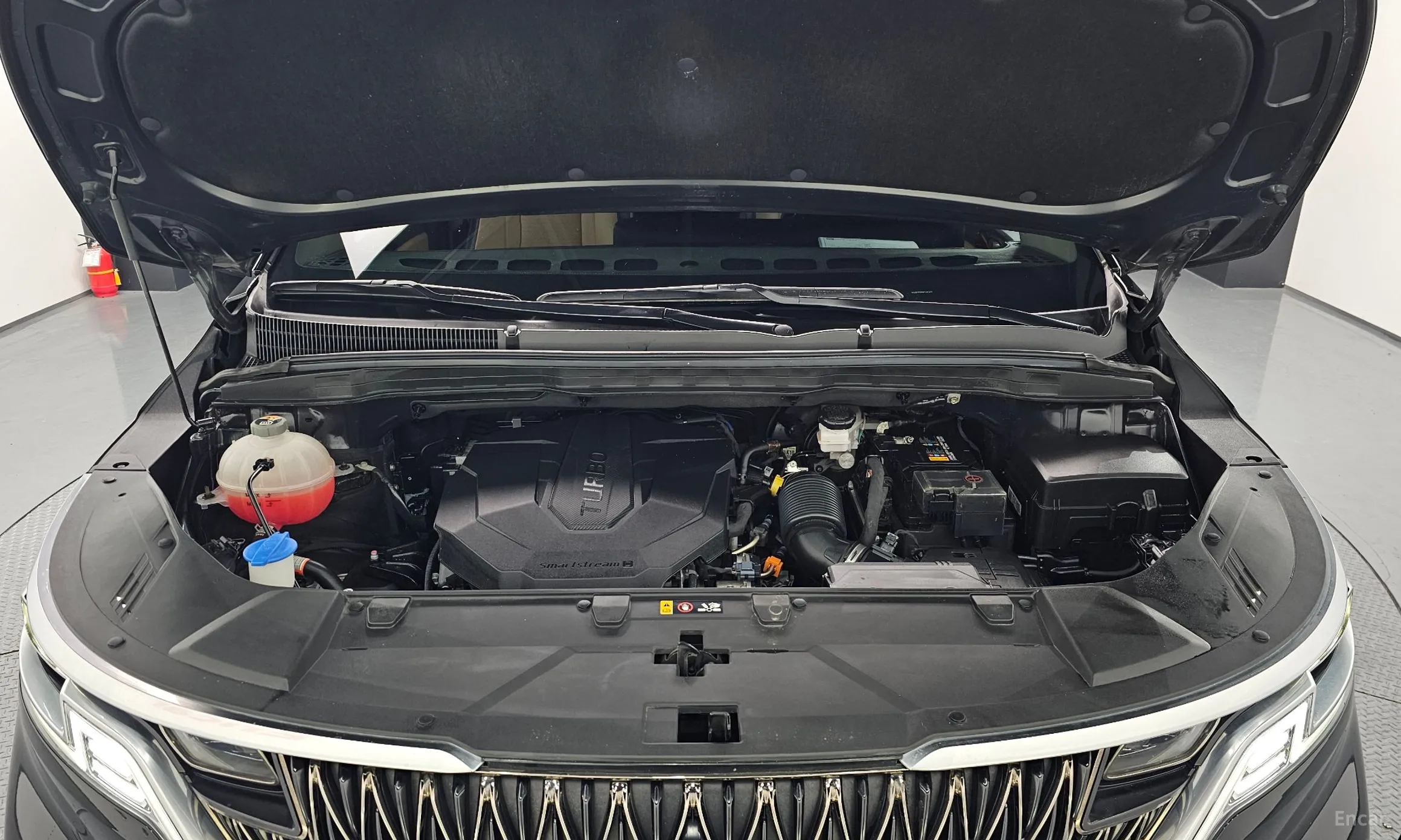 Kia Carnival Gen 4 превью 6