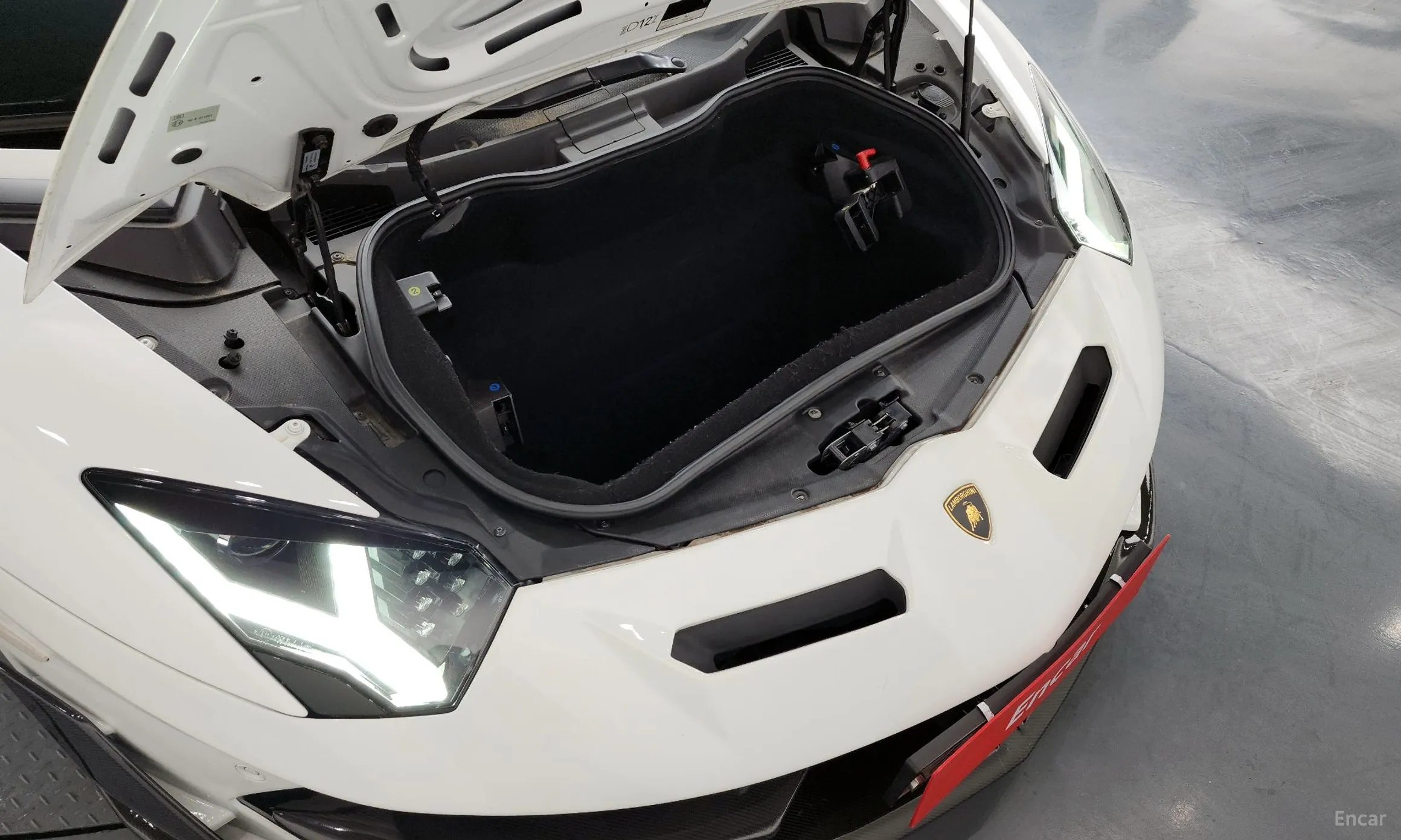 Lamborghini Aventador превью 20