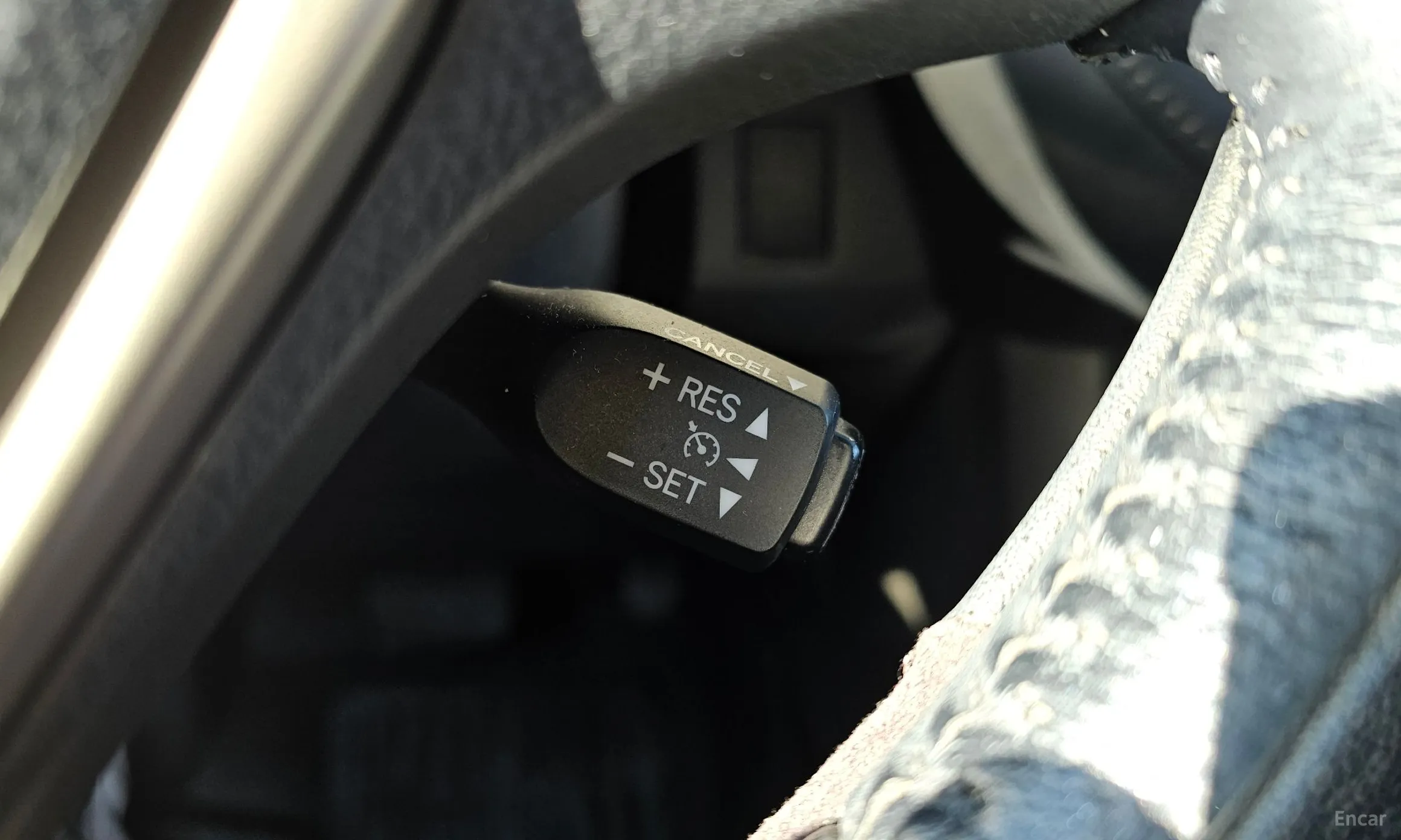 Toyota RAV4 превью 19