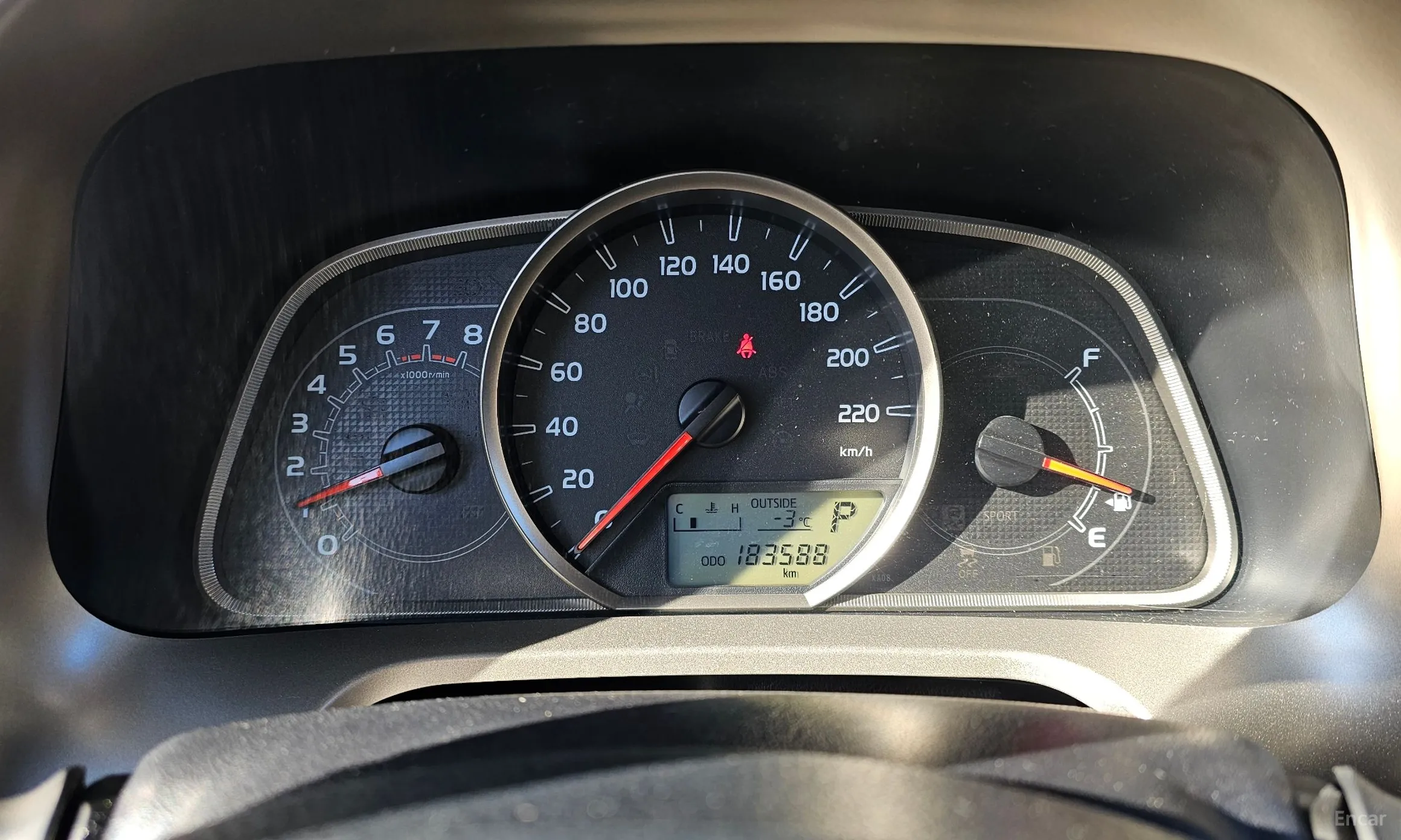 Toyota RAV4 превью 8
