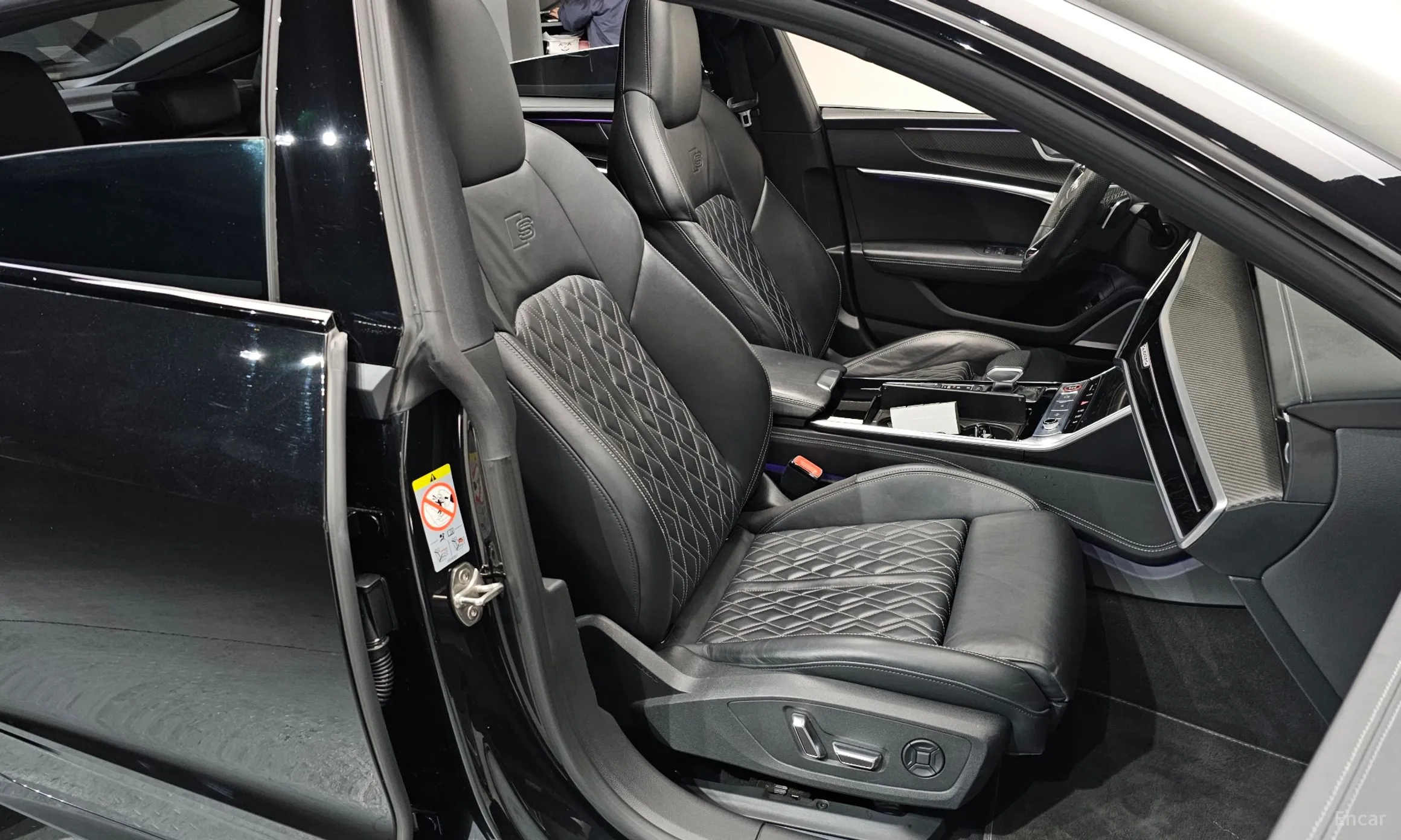 Audi S7 (4K) превью 10