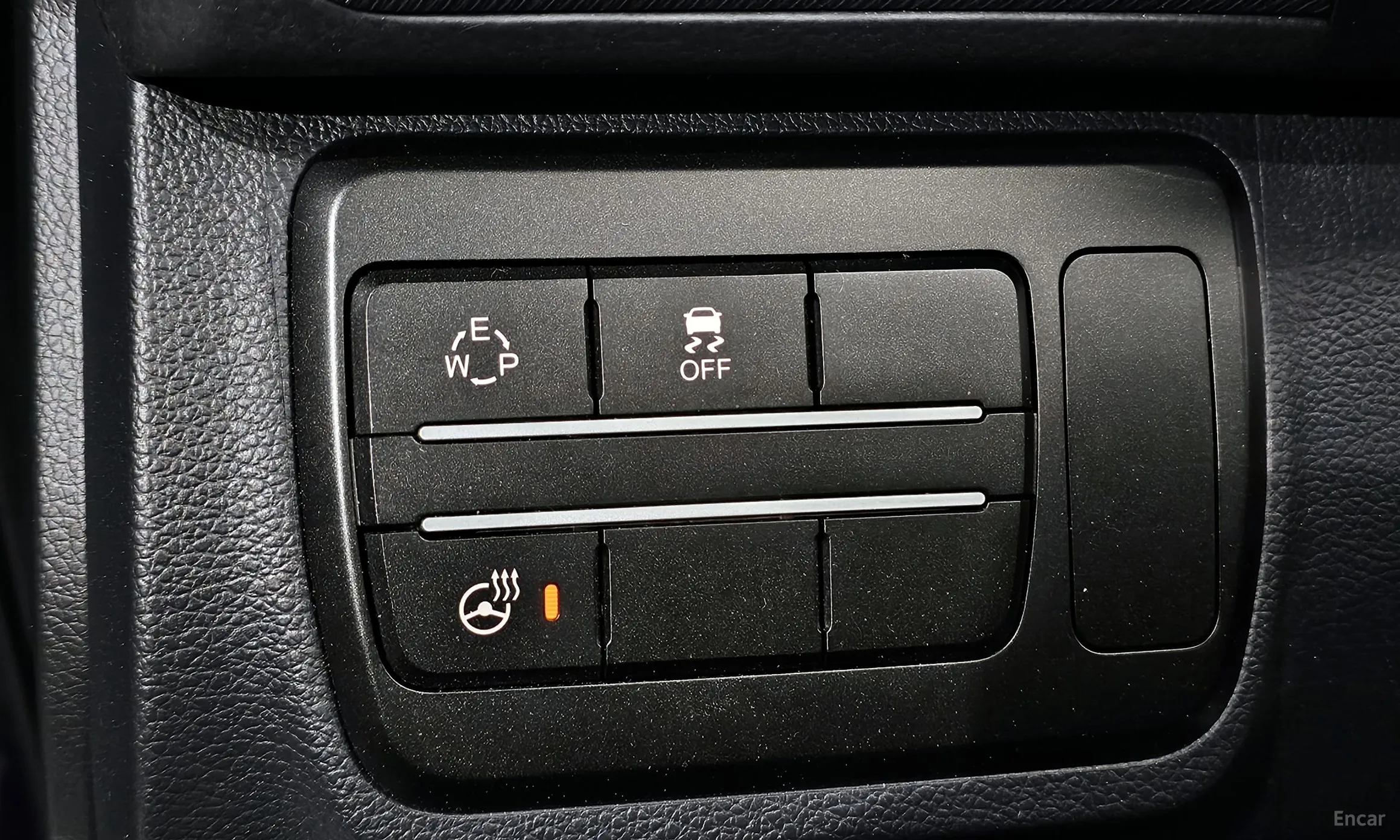 KG Mobility (SsangYong) Tivoli, Lazio превью 14