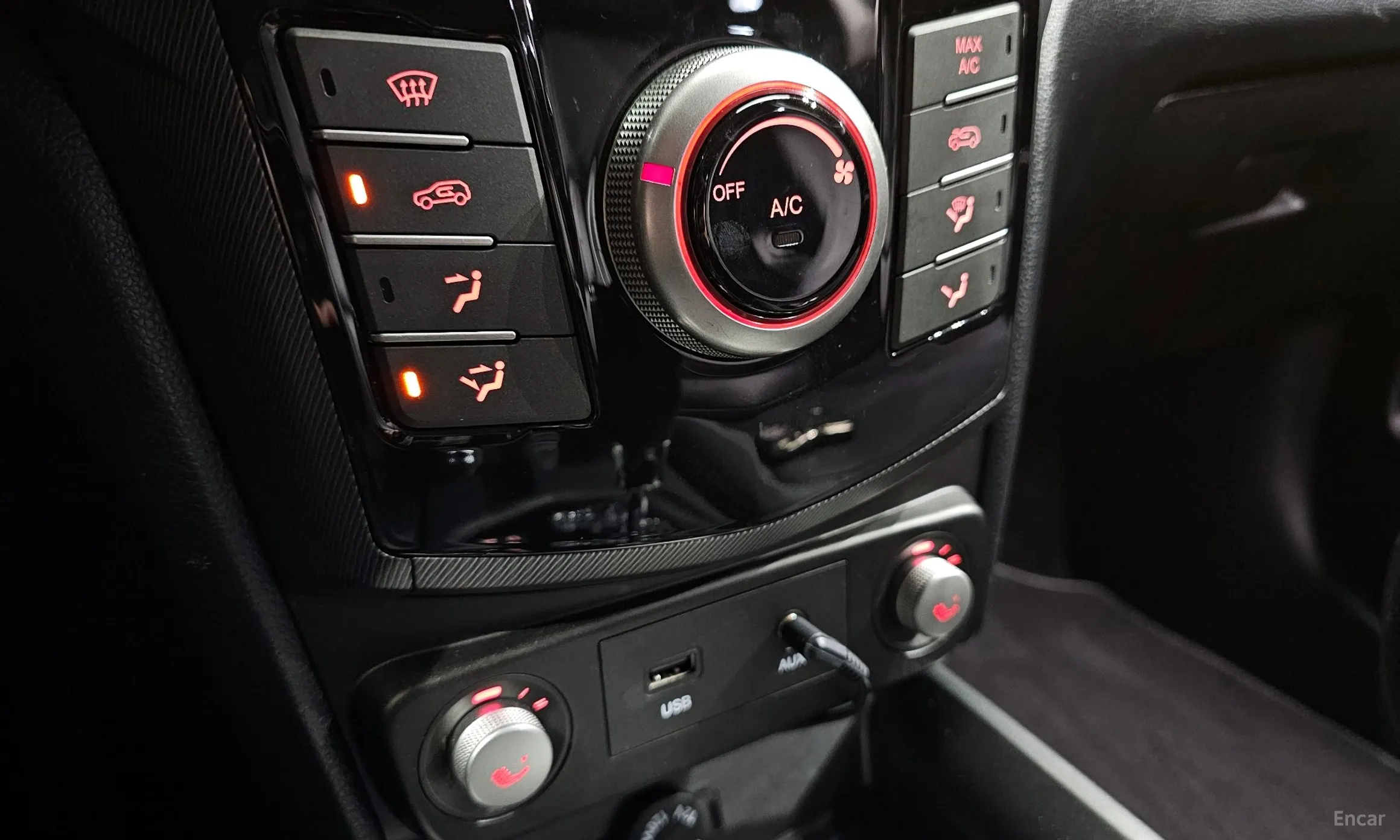 KG Mobility (SsangYong) Tivoli, Lazio превью 17
