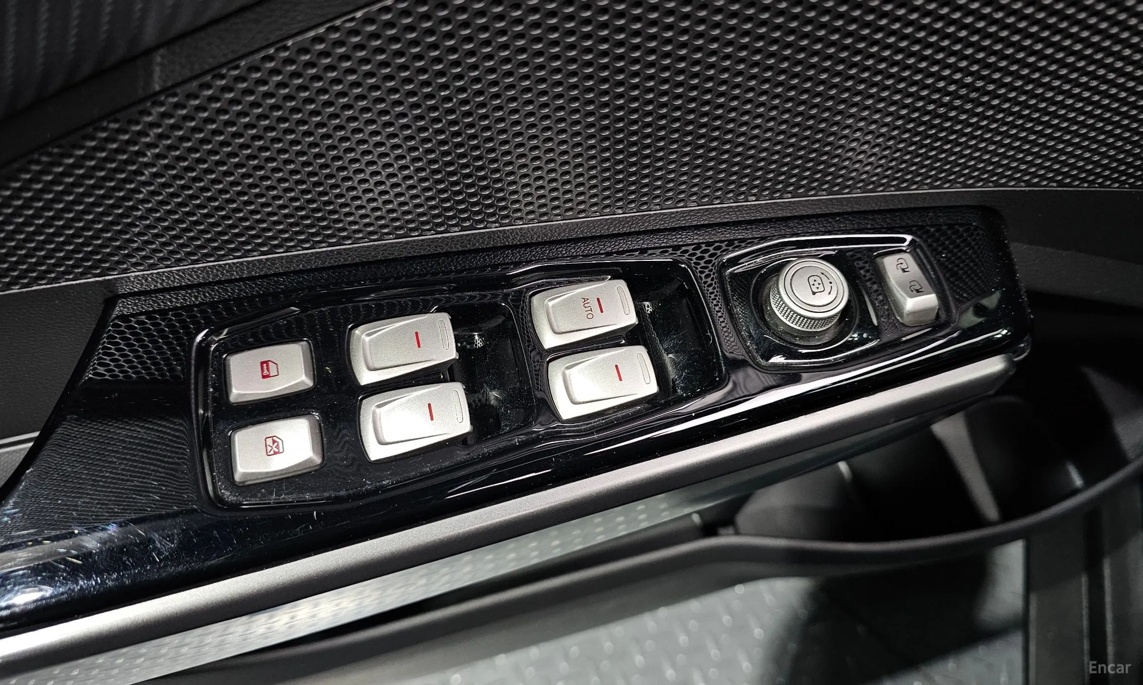 KG Mobility (SsangYong) Tivoli, Lazio превью 18