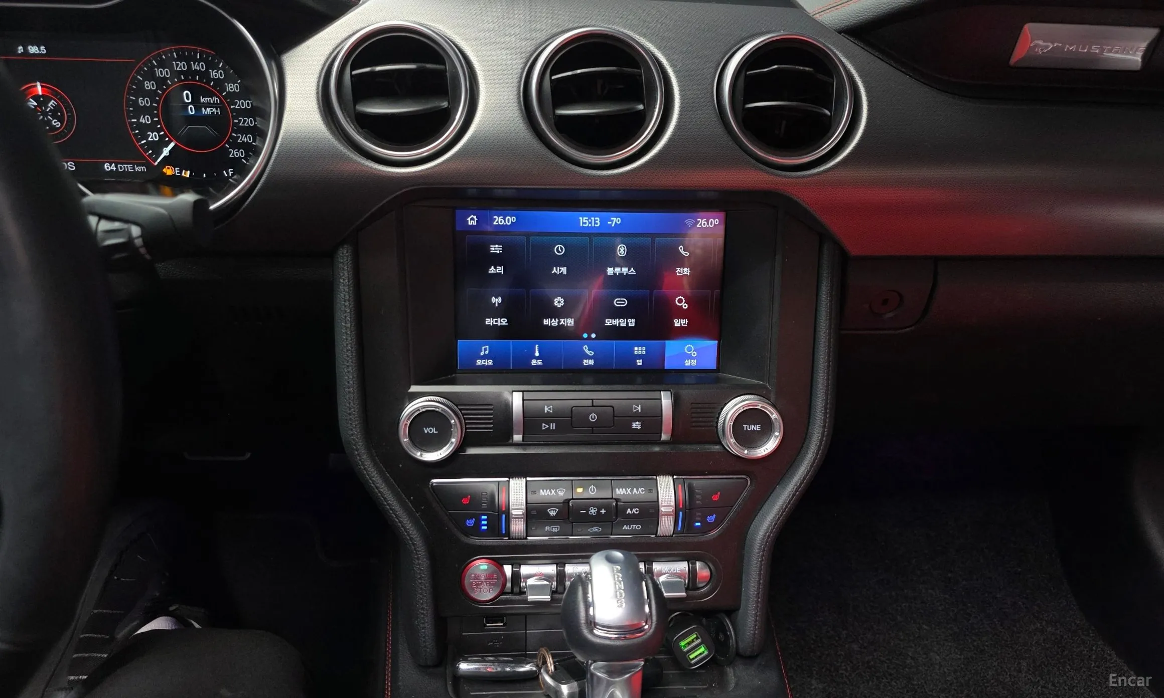 Ford Mustang превью 16