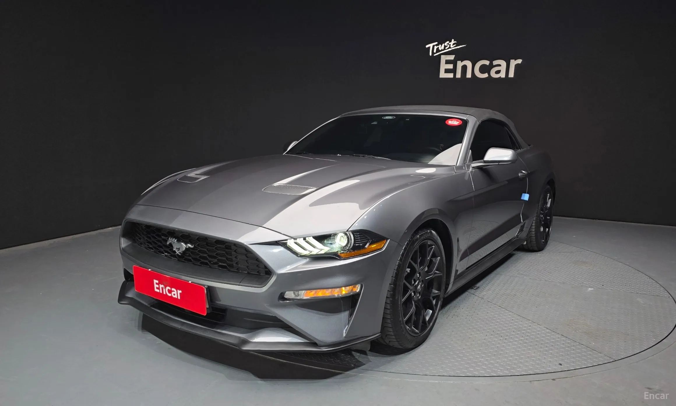Ford Mustang превью 20