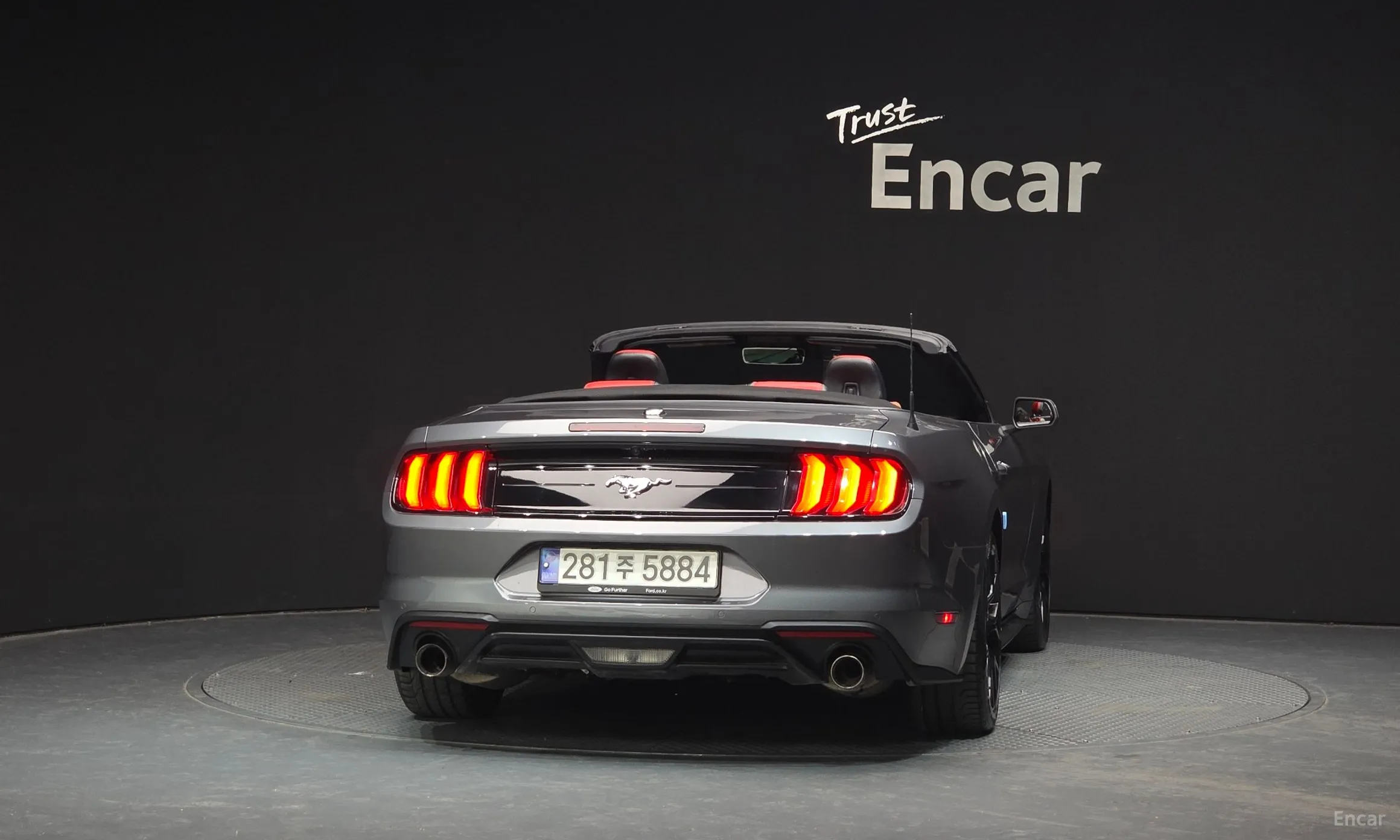 Ford Mustang превью 4