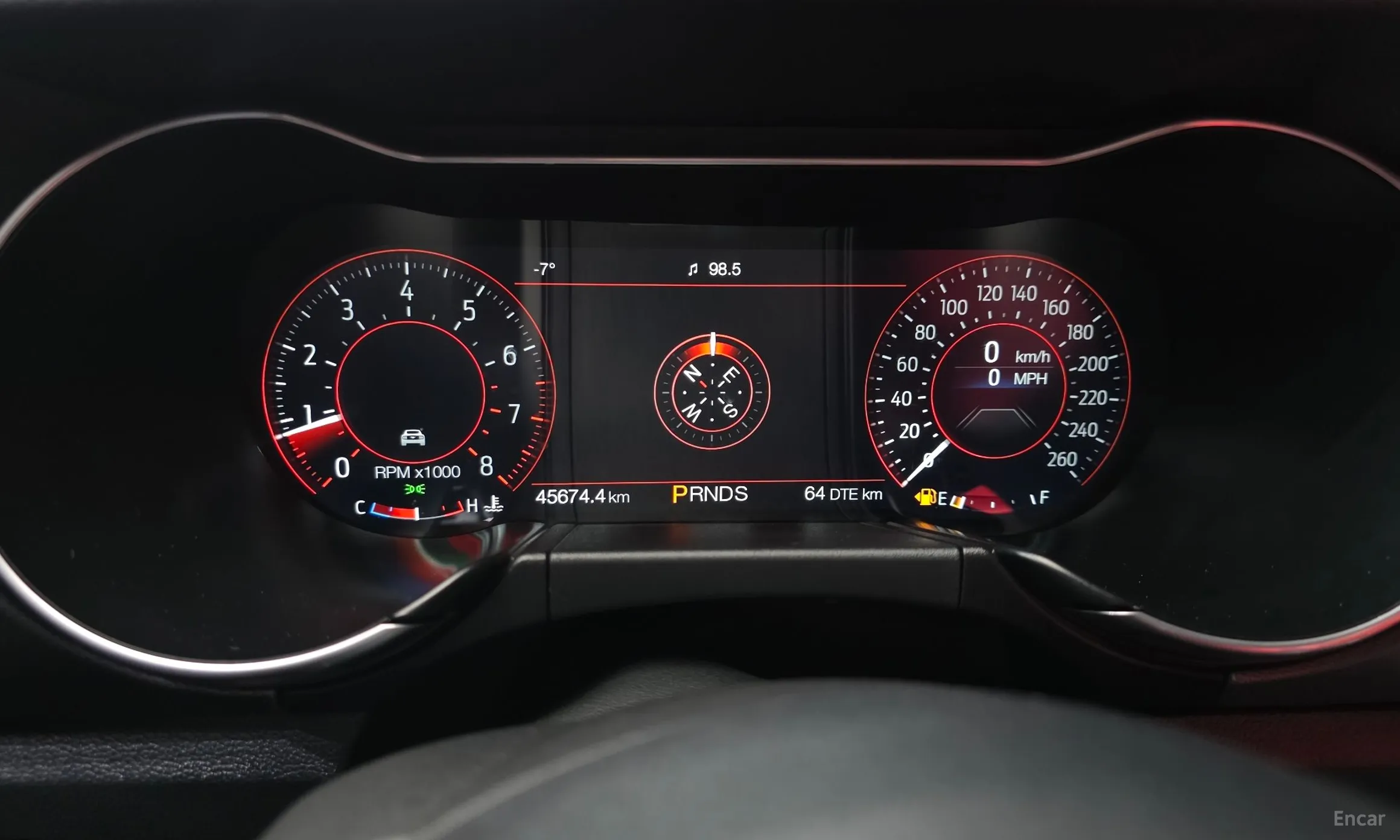 Ford Mustang превью 8