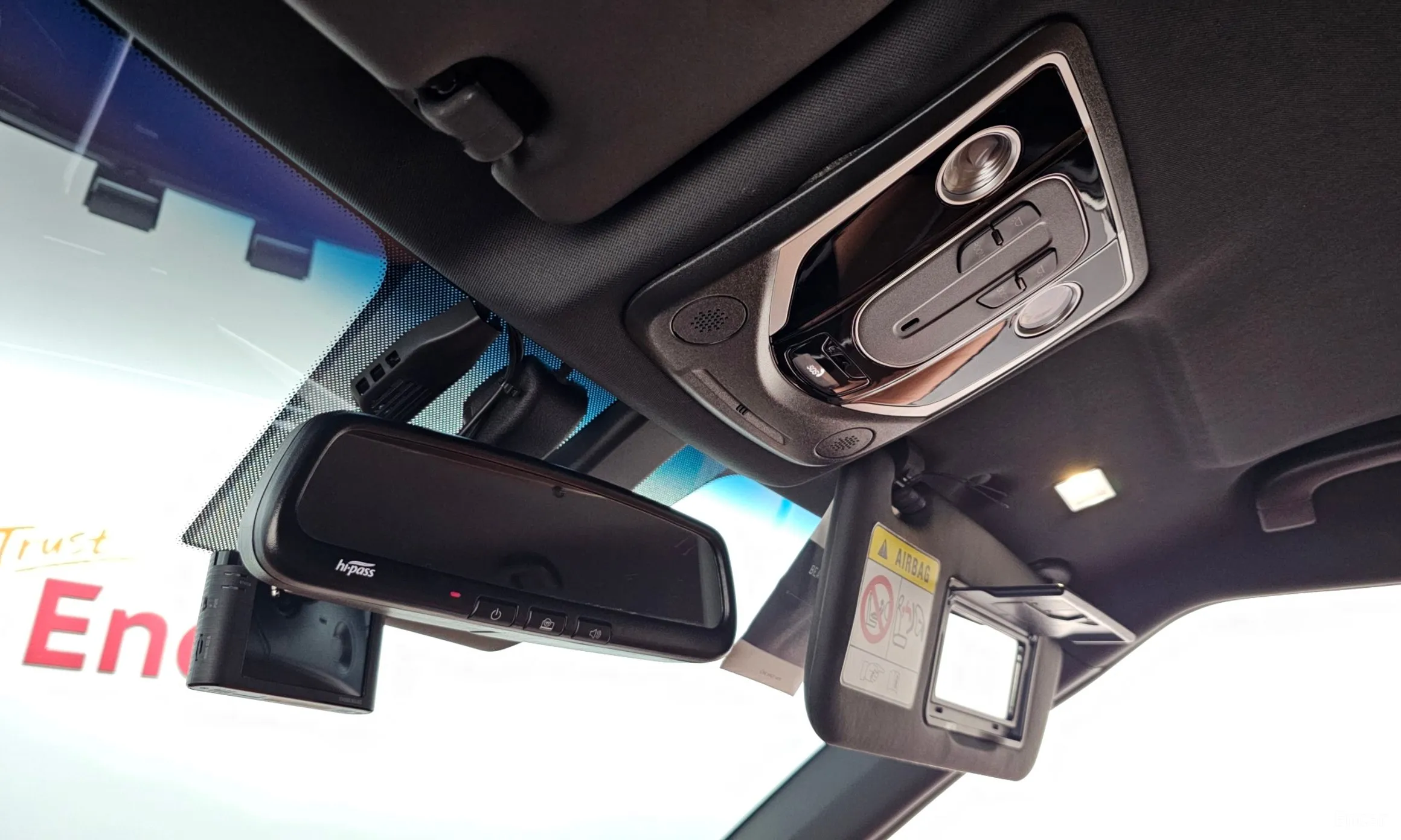 KG Mobility (SsangYong) Torres превью 19