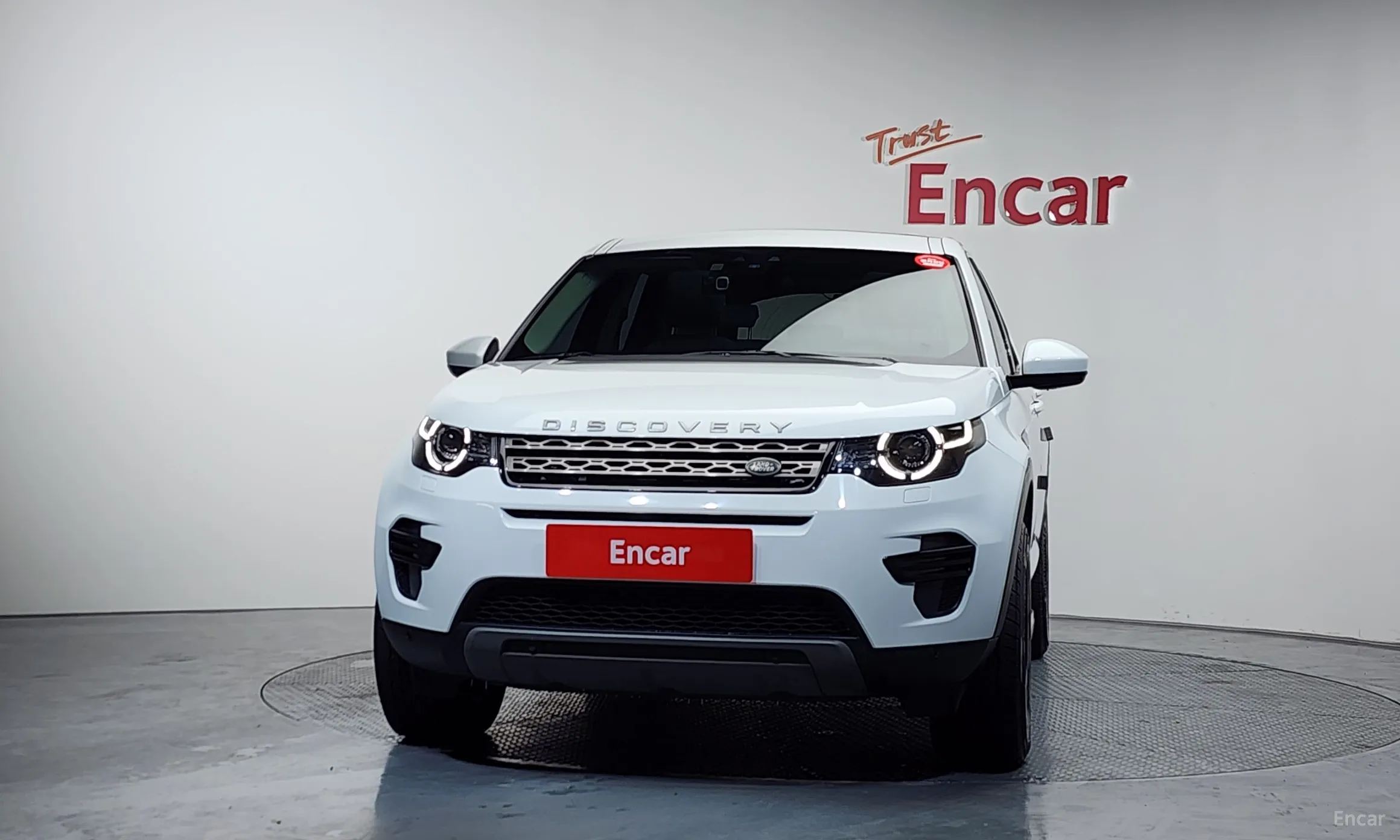 Land Rover Discovery Sports превью 3