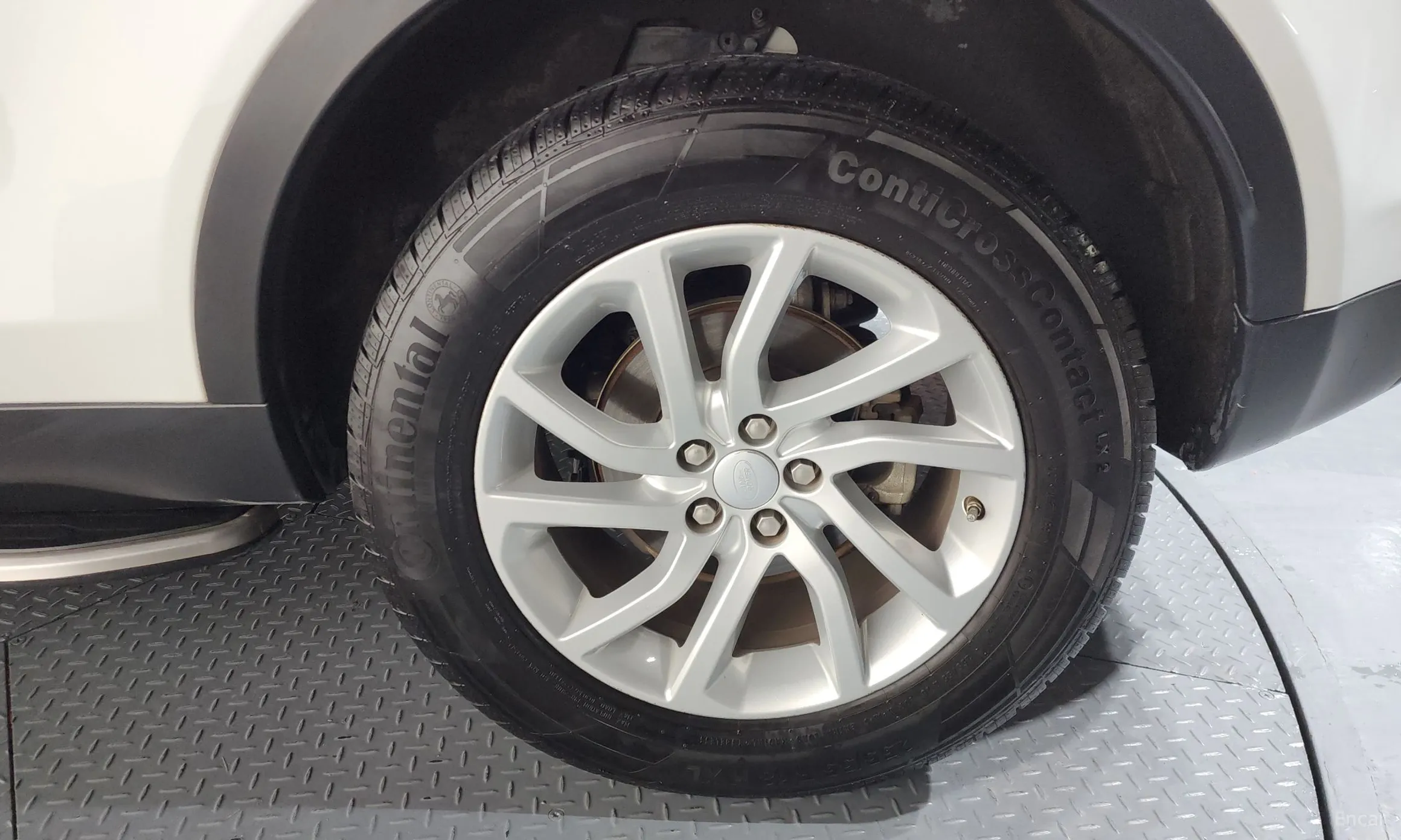 Land Rover Discovery Sports превью 5