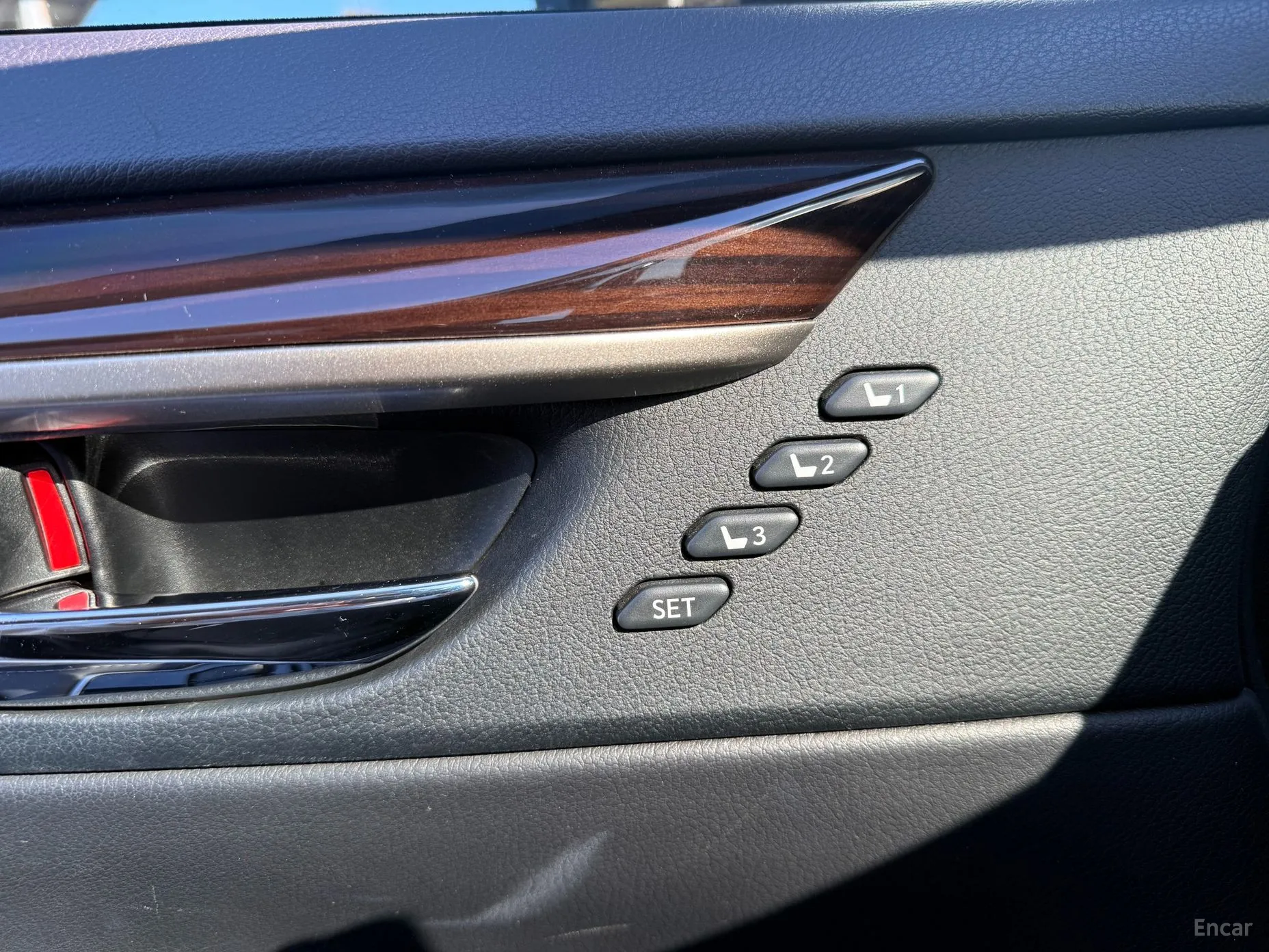 Lexus New ES300h превью 14