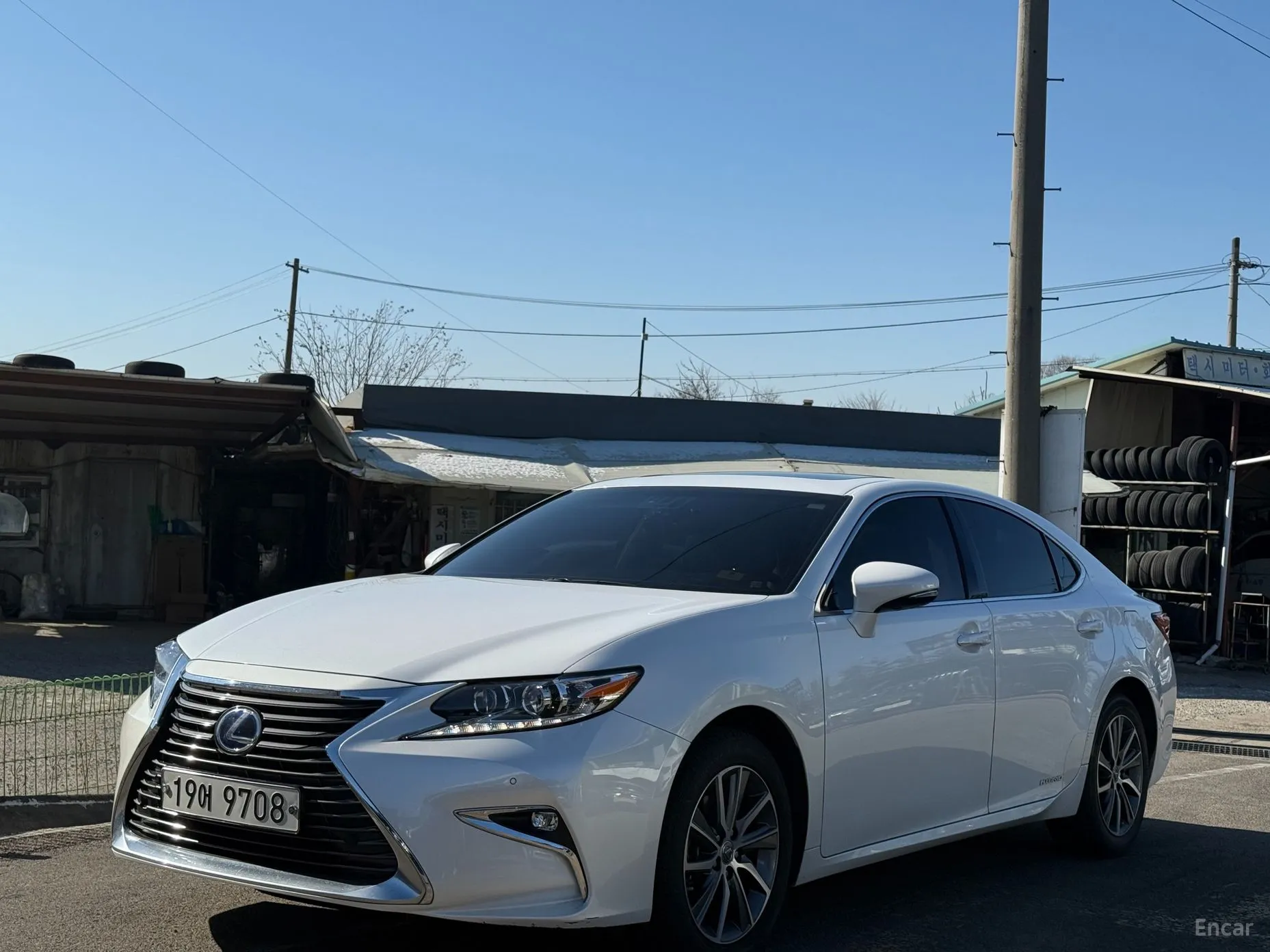 Lexus New ES300h превью 3