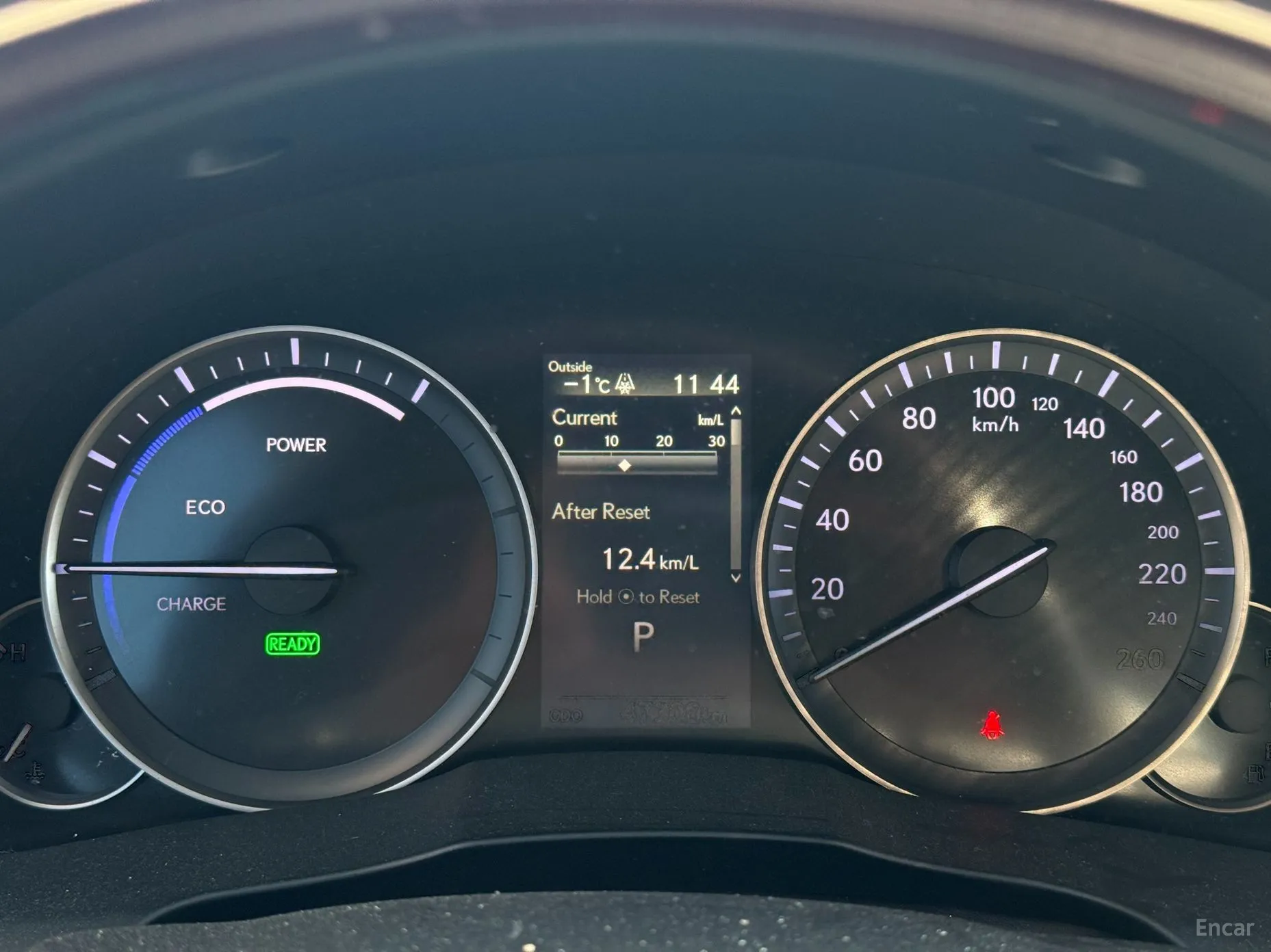 Lexus New ES300h превью 6