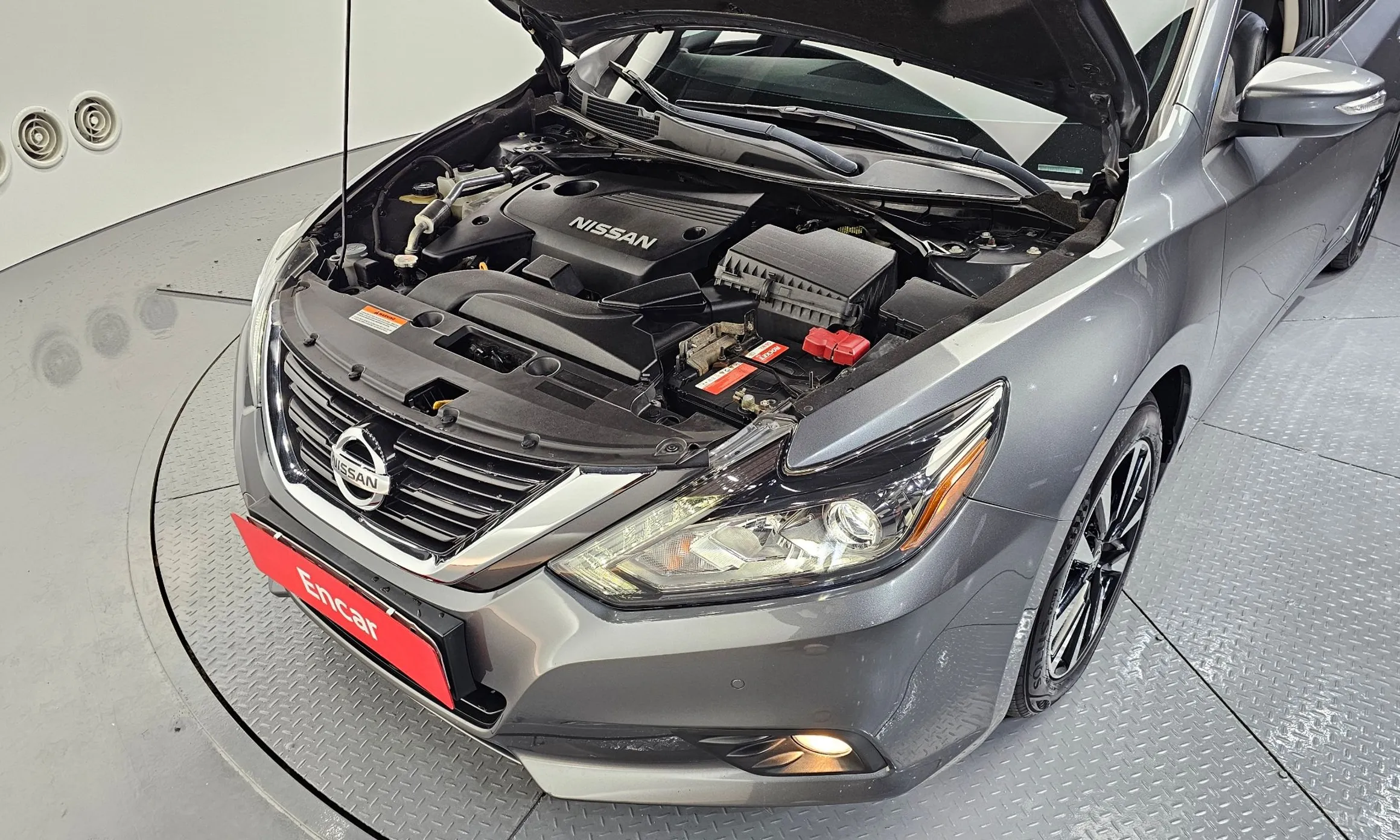 Nissan Altima превью 6