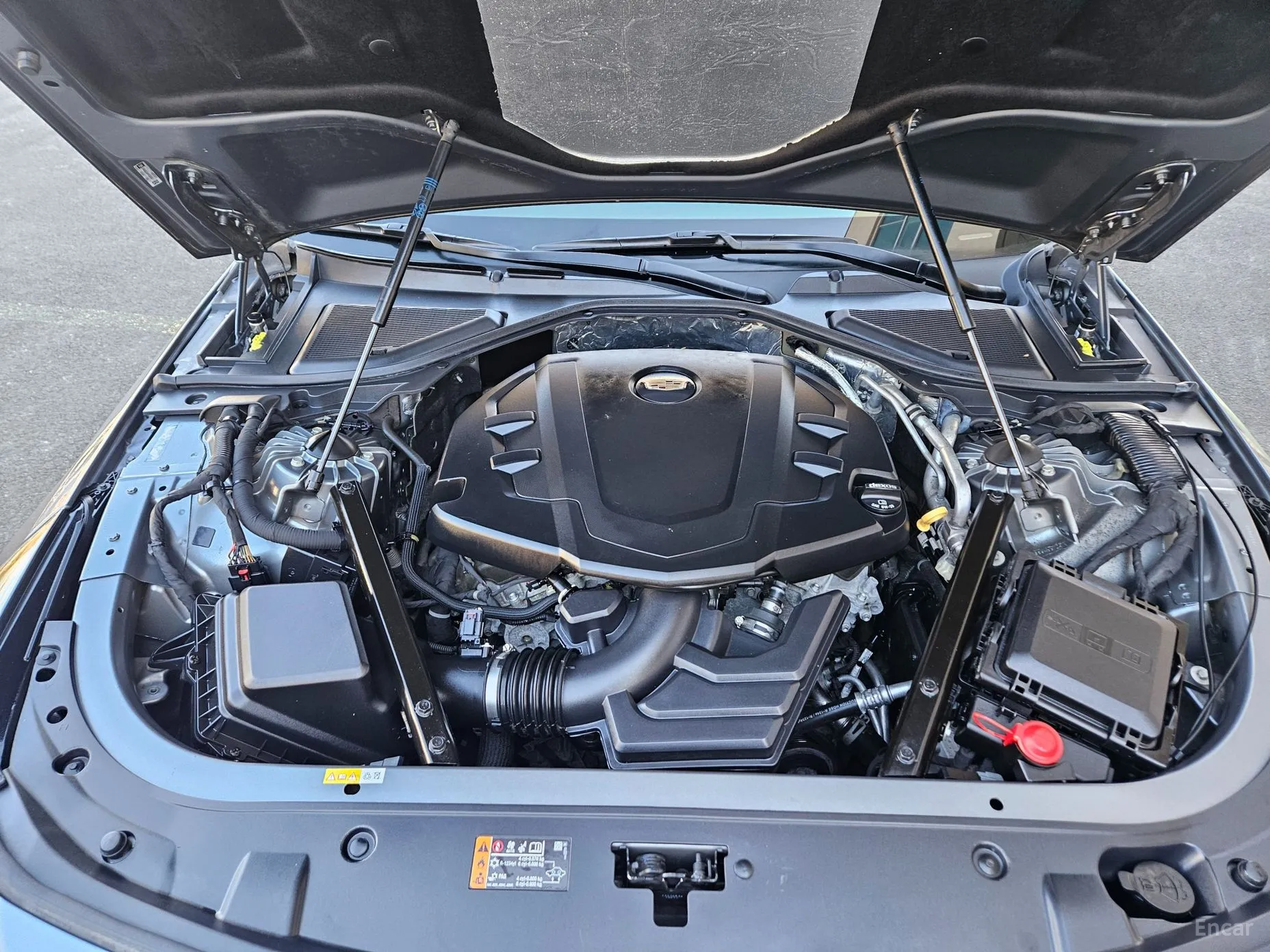 Cadillac CT6 превью 14
