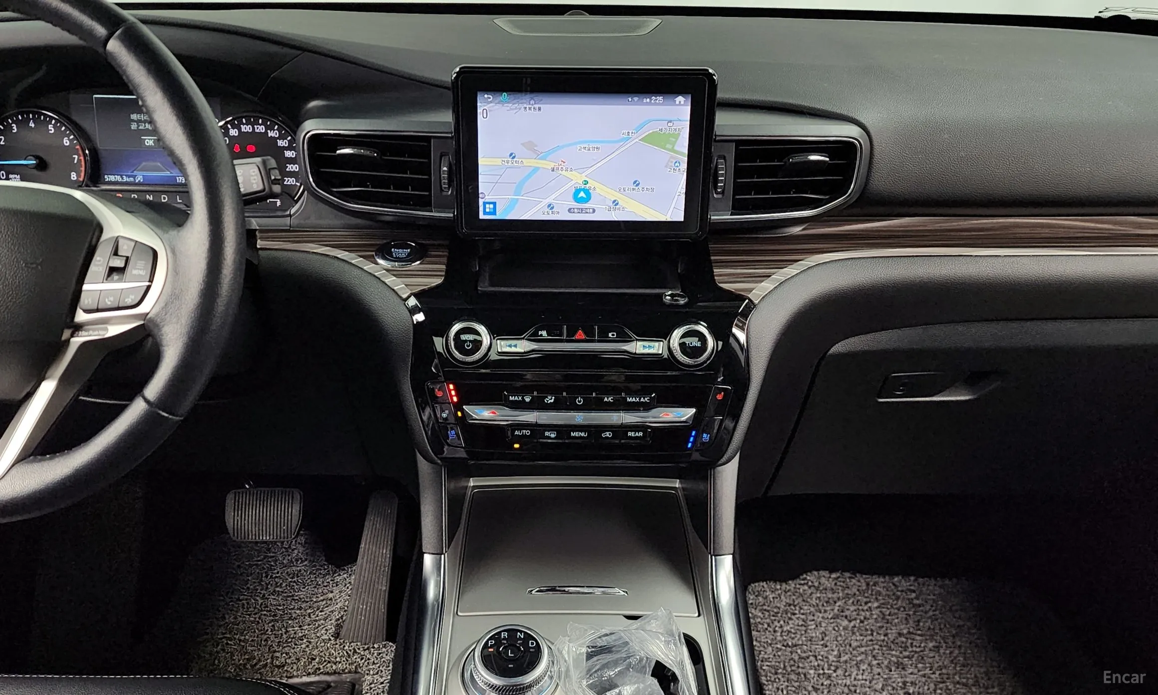 Ford Explorer 6th Generation превью 14