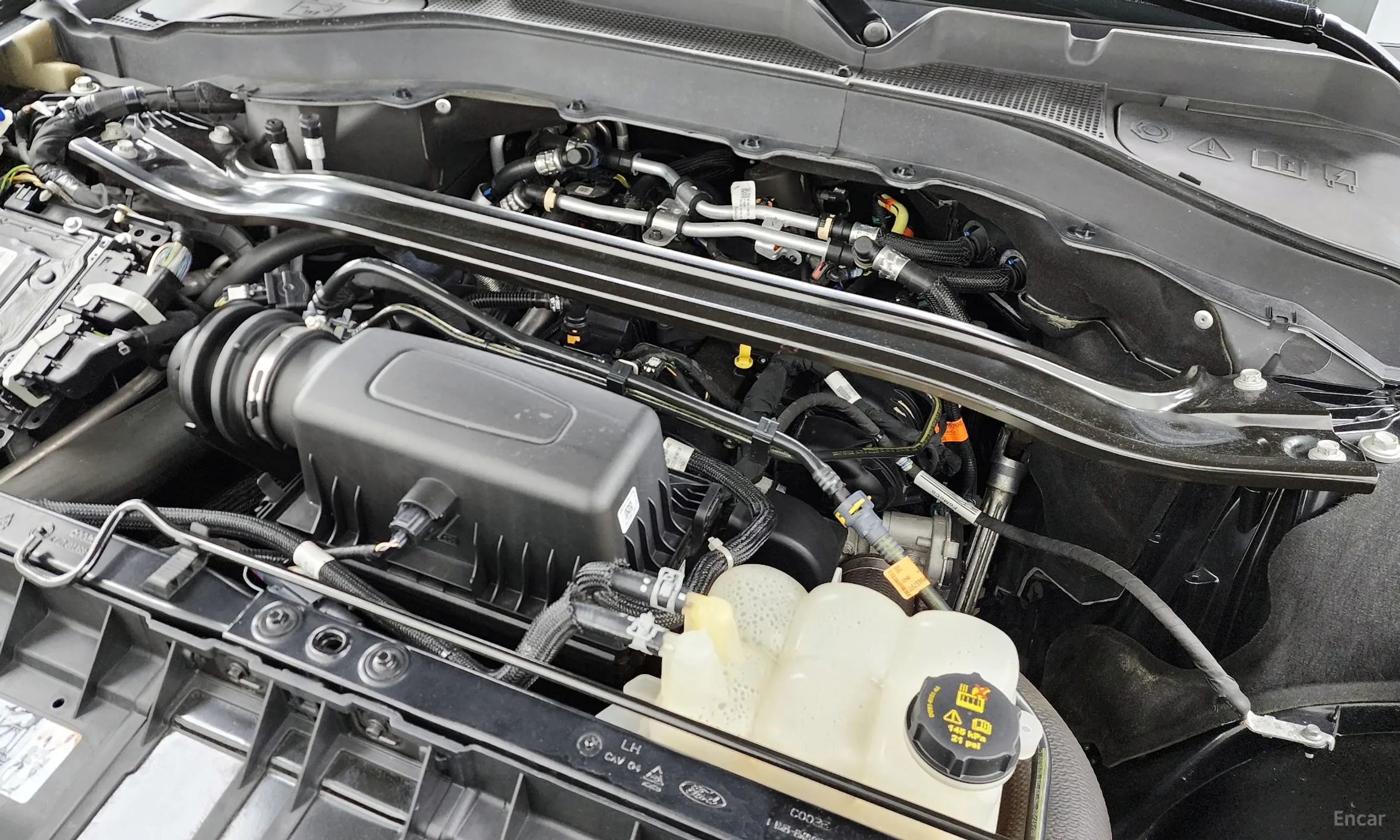 Ford Explorer 6th Generation превью 6