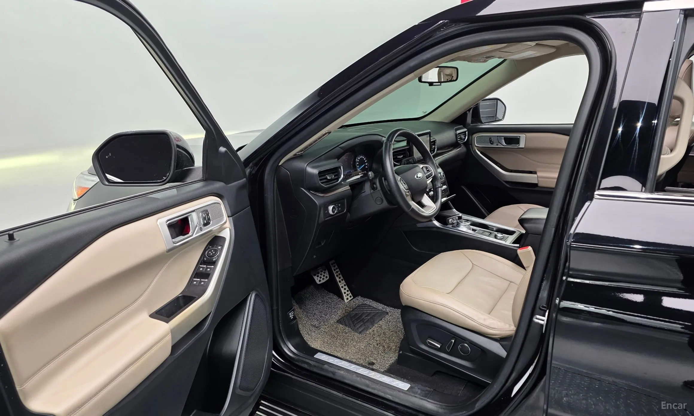 Ford Explorer 6th Generation превью 11