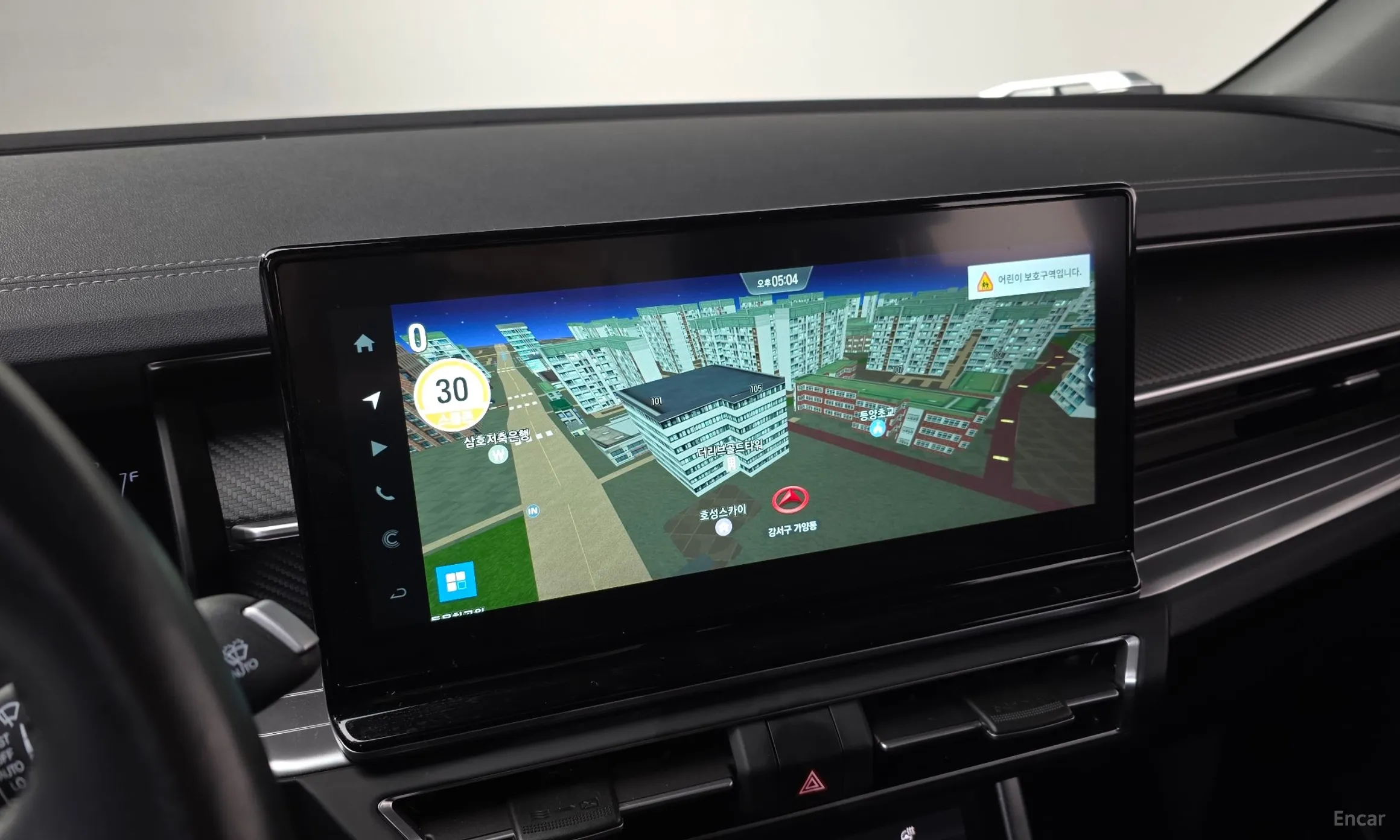 KG Mobility (SsangYong) Torres превью 16