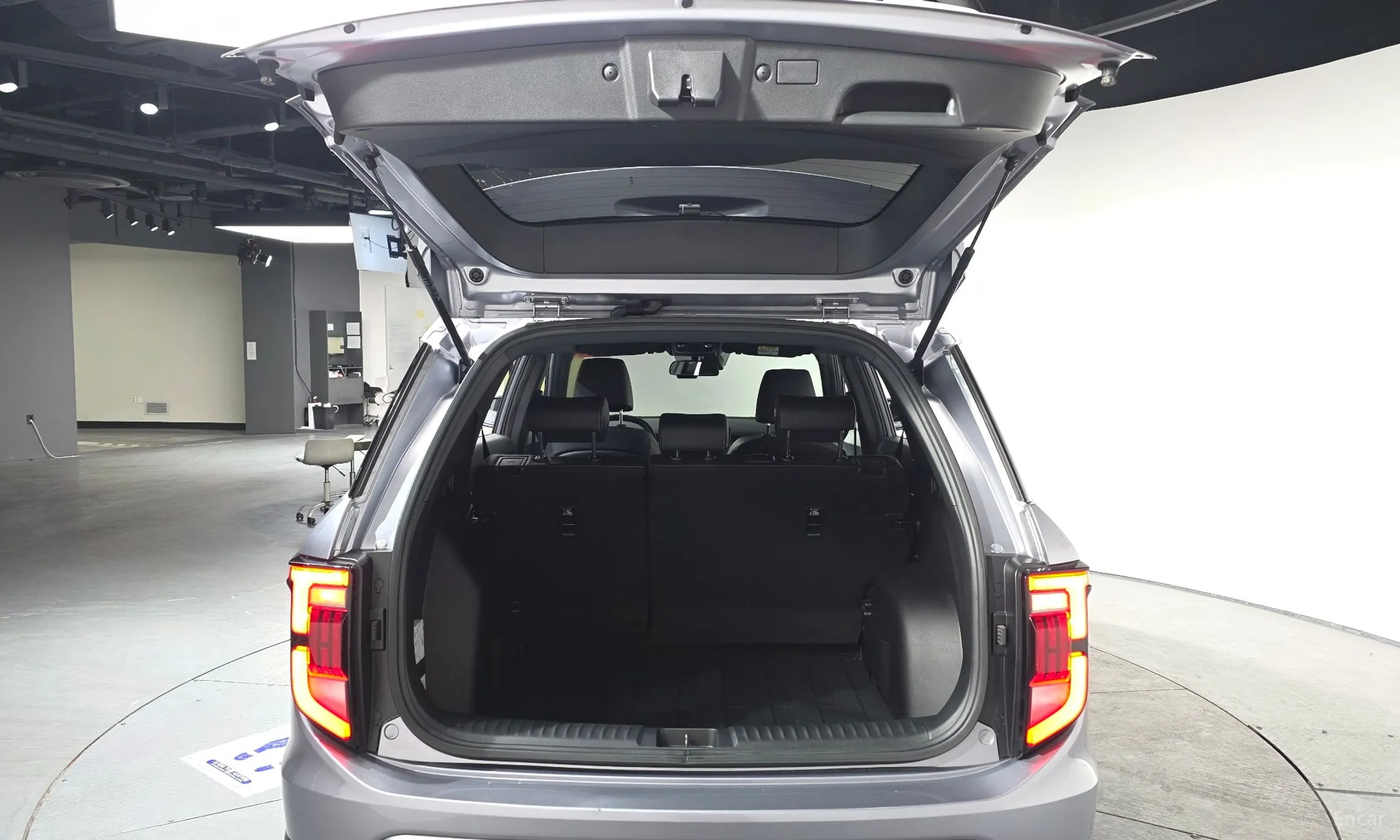 KG Mobility (SsangYong) Torres превью 20