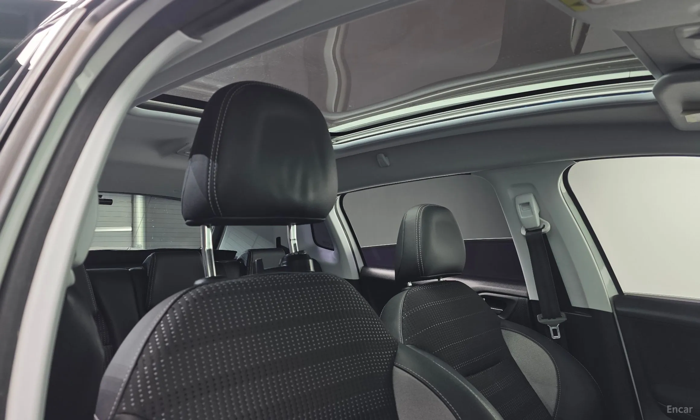 Peugeot 2008. превью 16