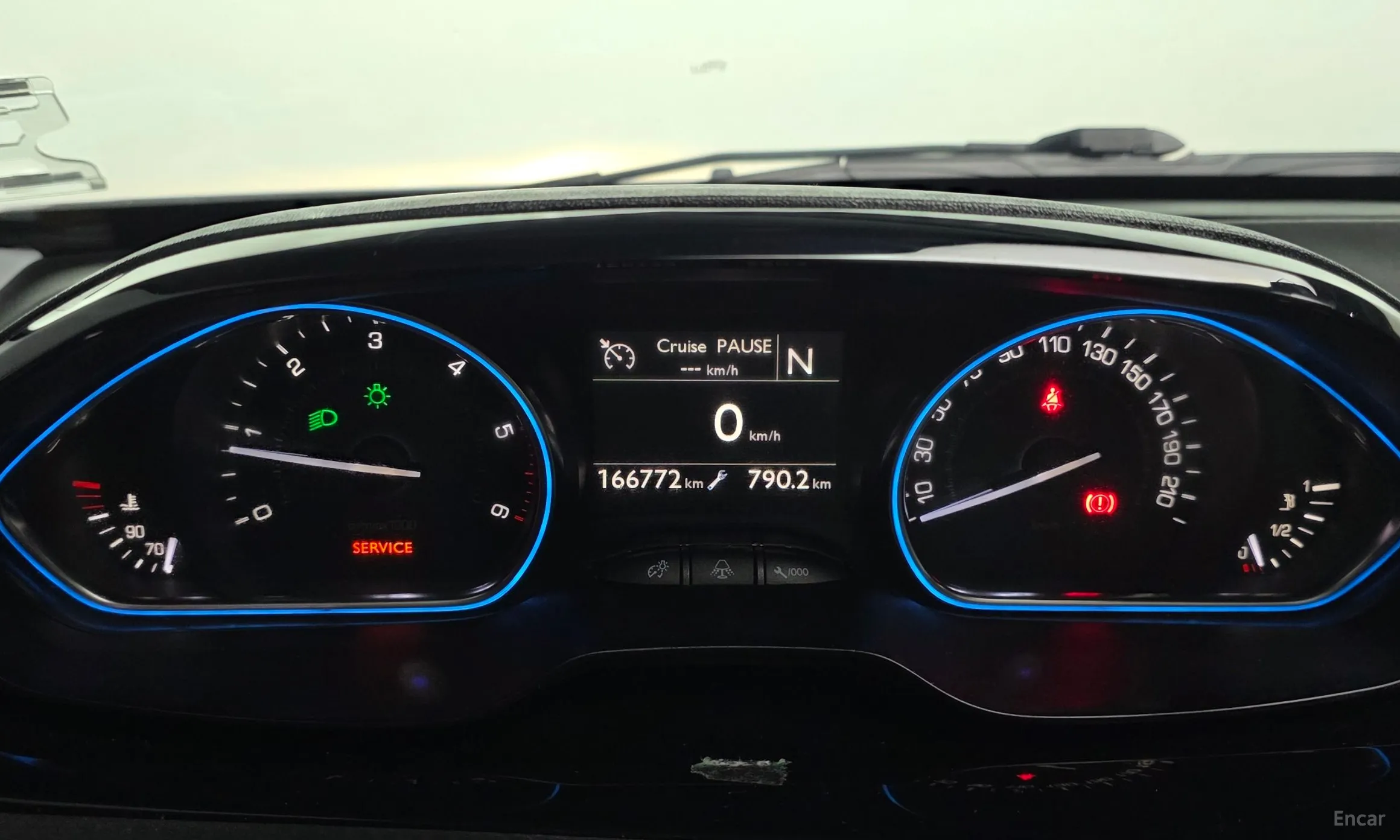 Peugeot 2008. превью 8