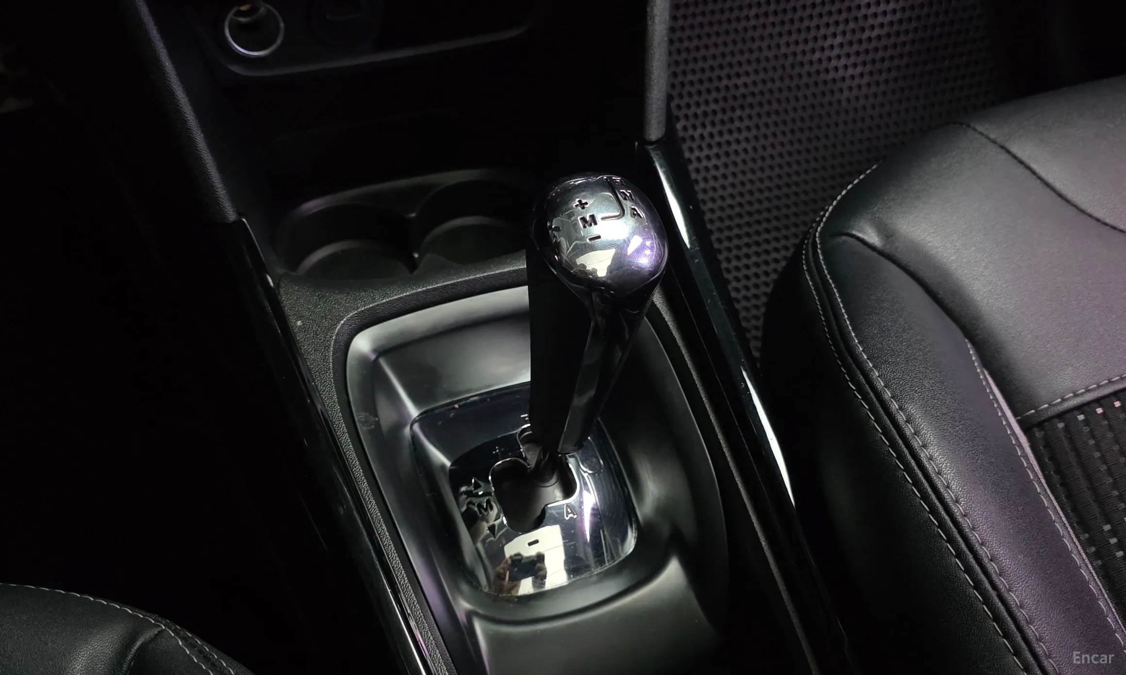 Peugeot 2008. превью 9