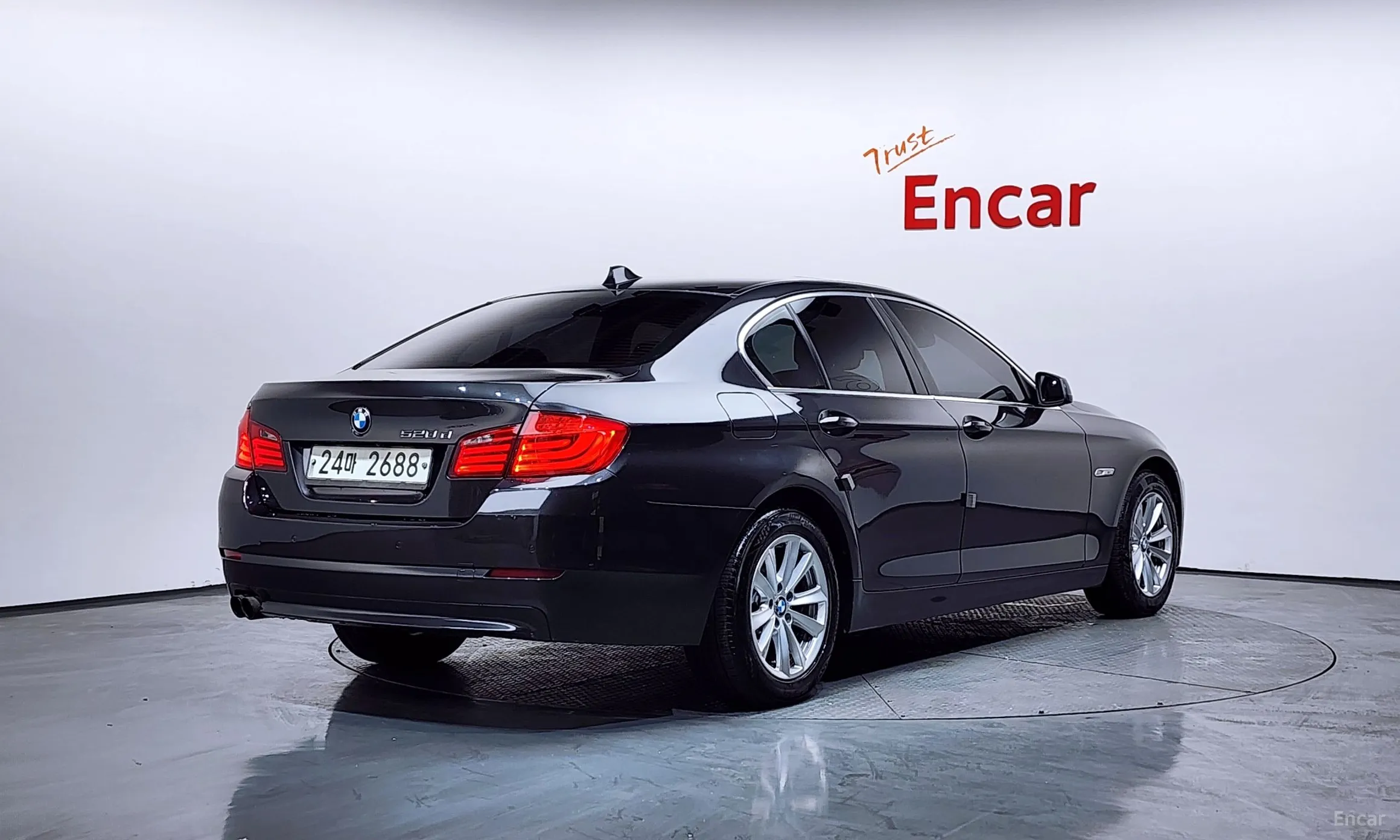 BMW 5 Series (F10) превью 2