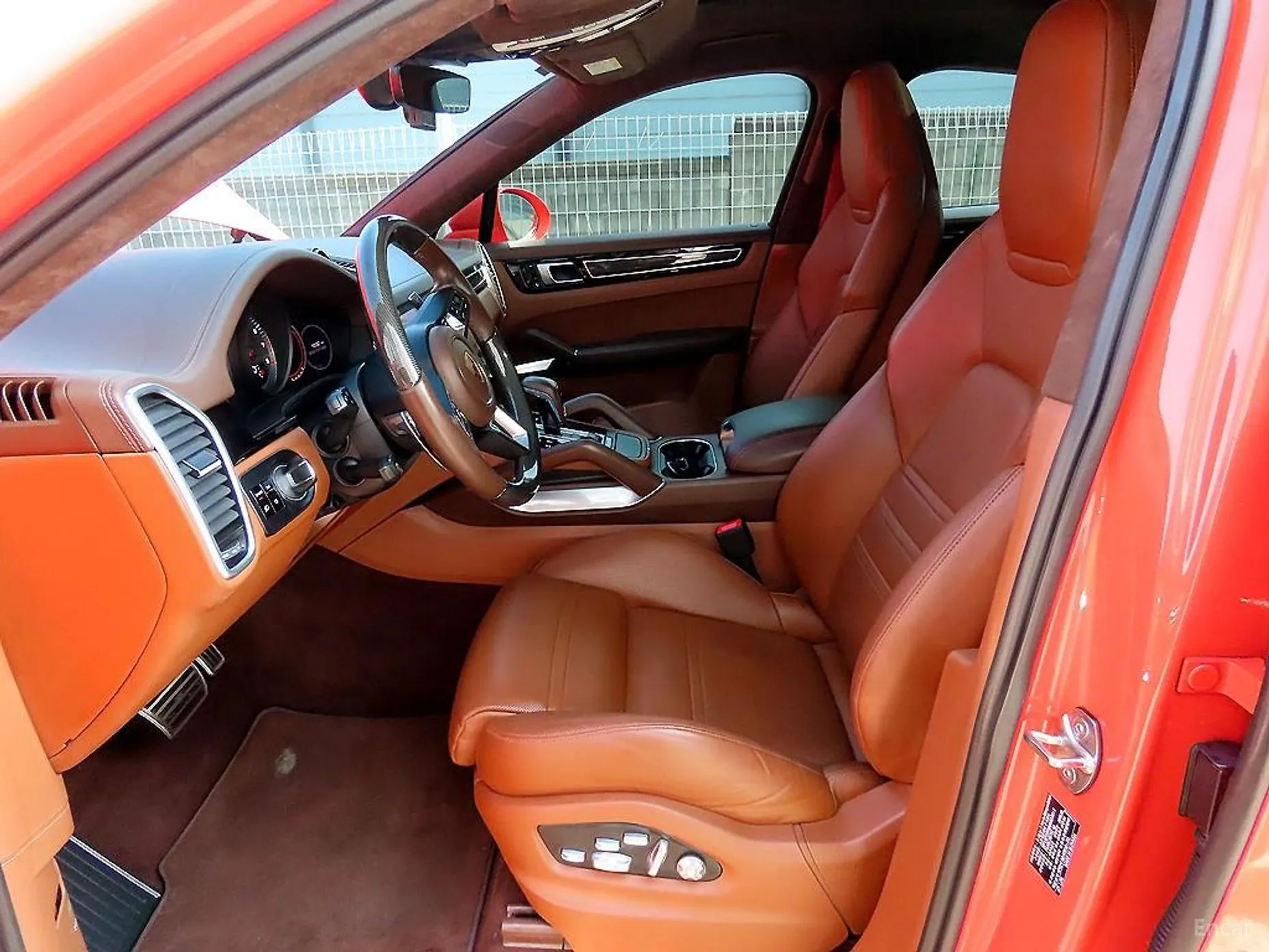 Porsche Cayenne (PO536) превью 5