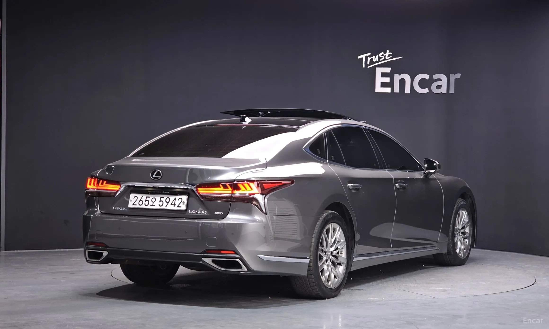 Lexus LS500 5th Generation