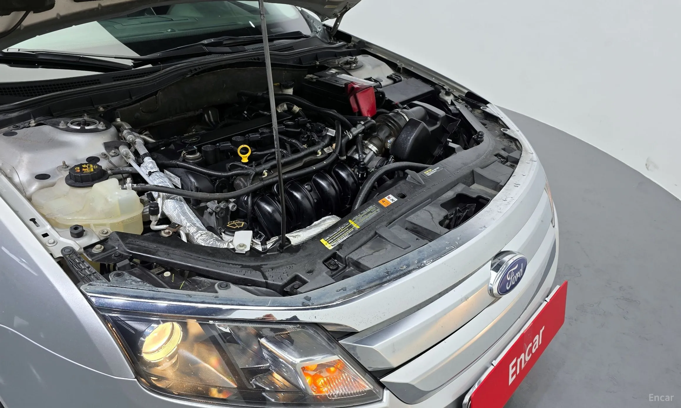 Ford Fusion превью 6