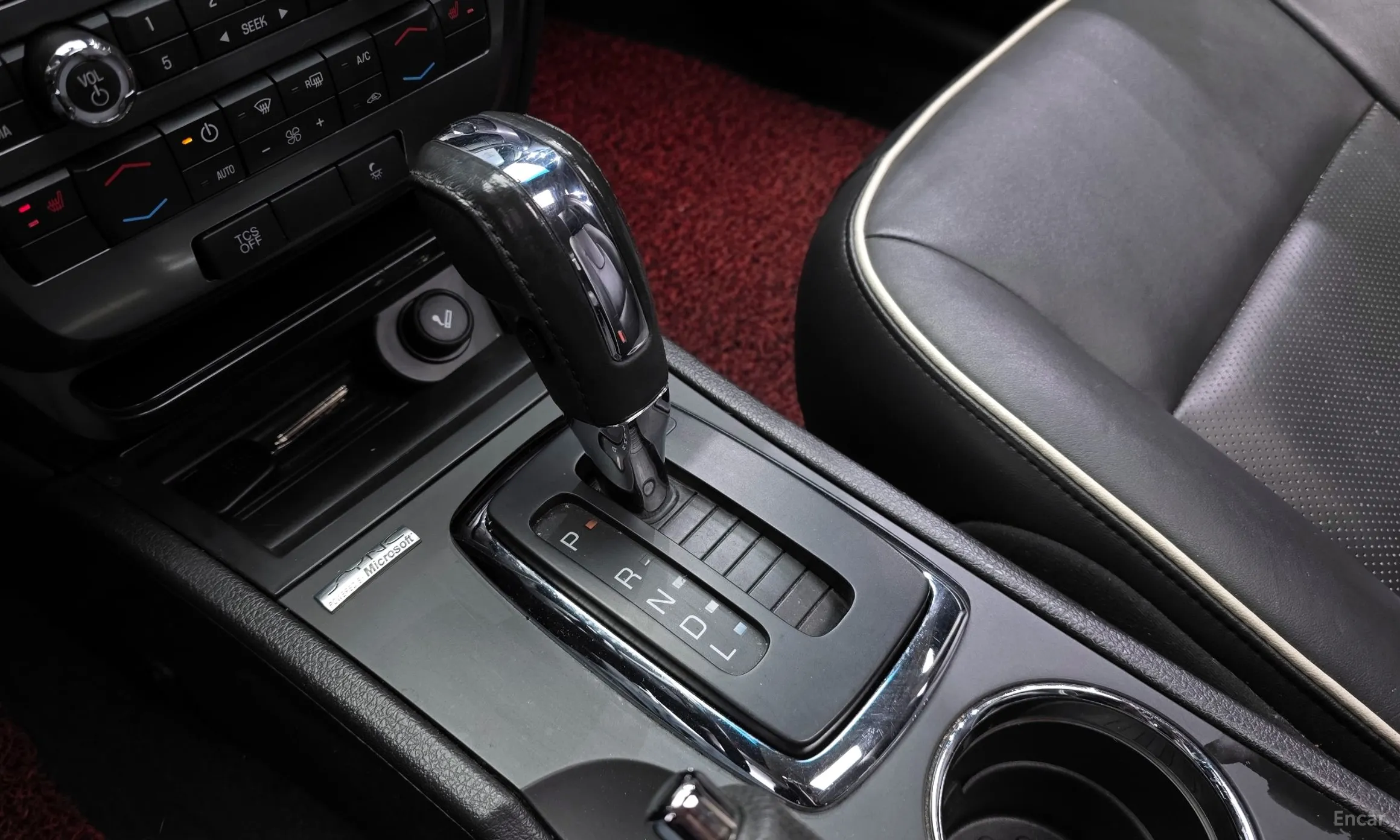 Ford Fusion превью 9