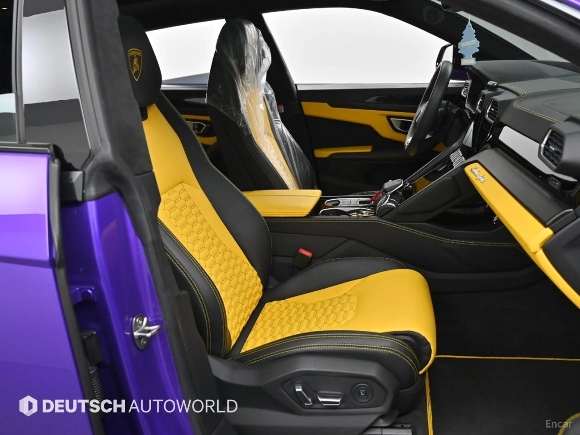 Lamborghini Urus превью 10