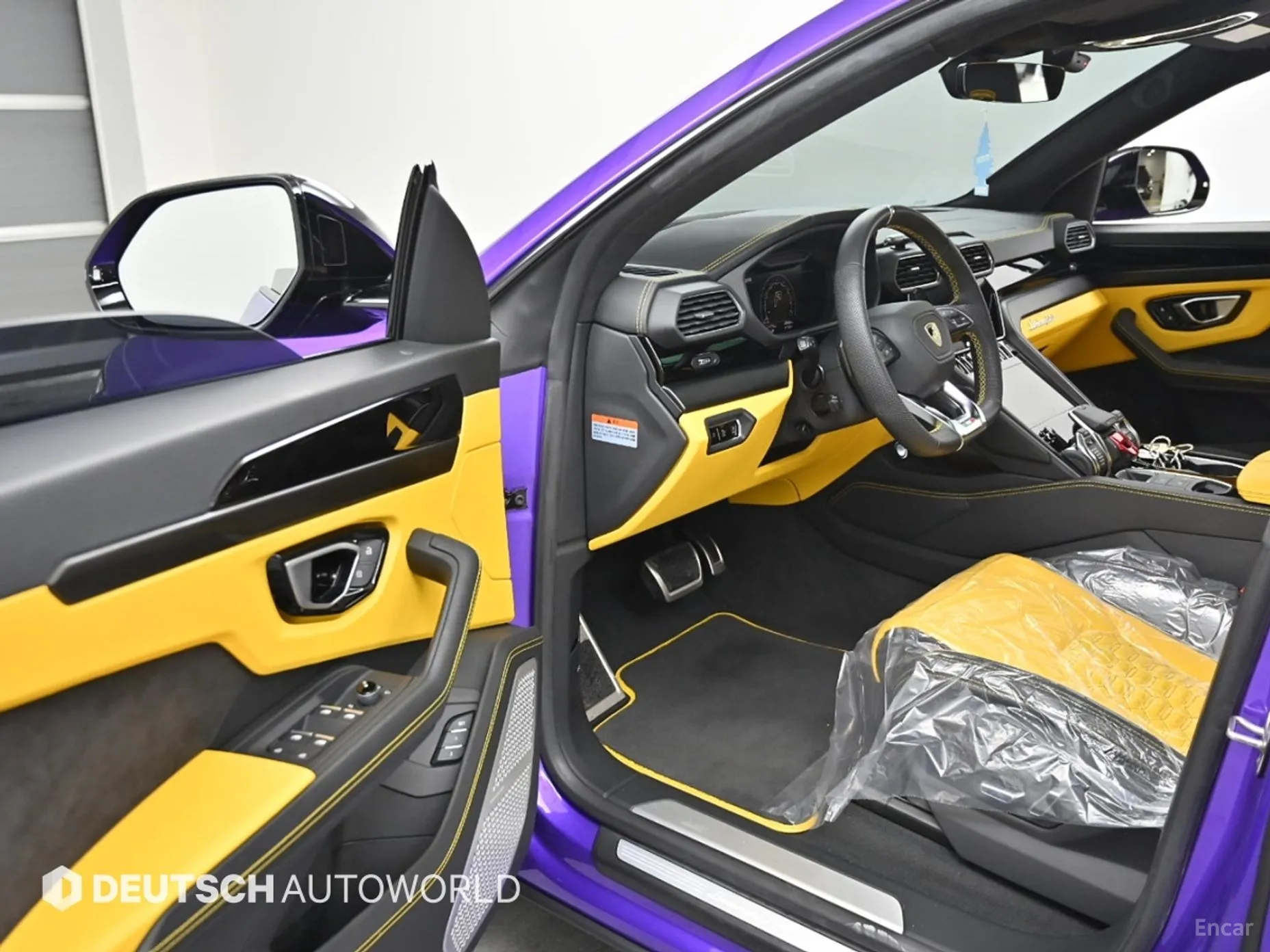 Lamborghini Urus превью 11