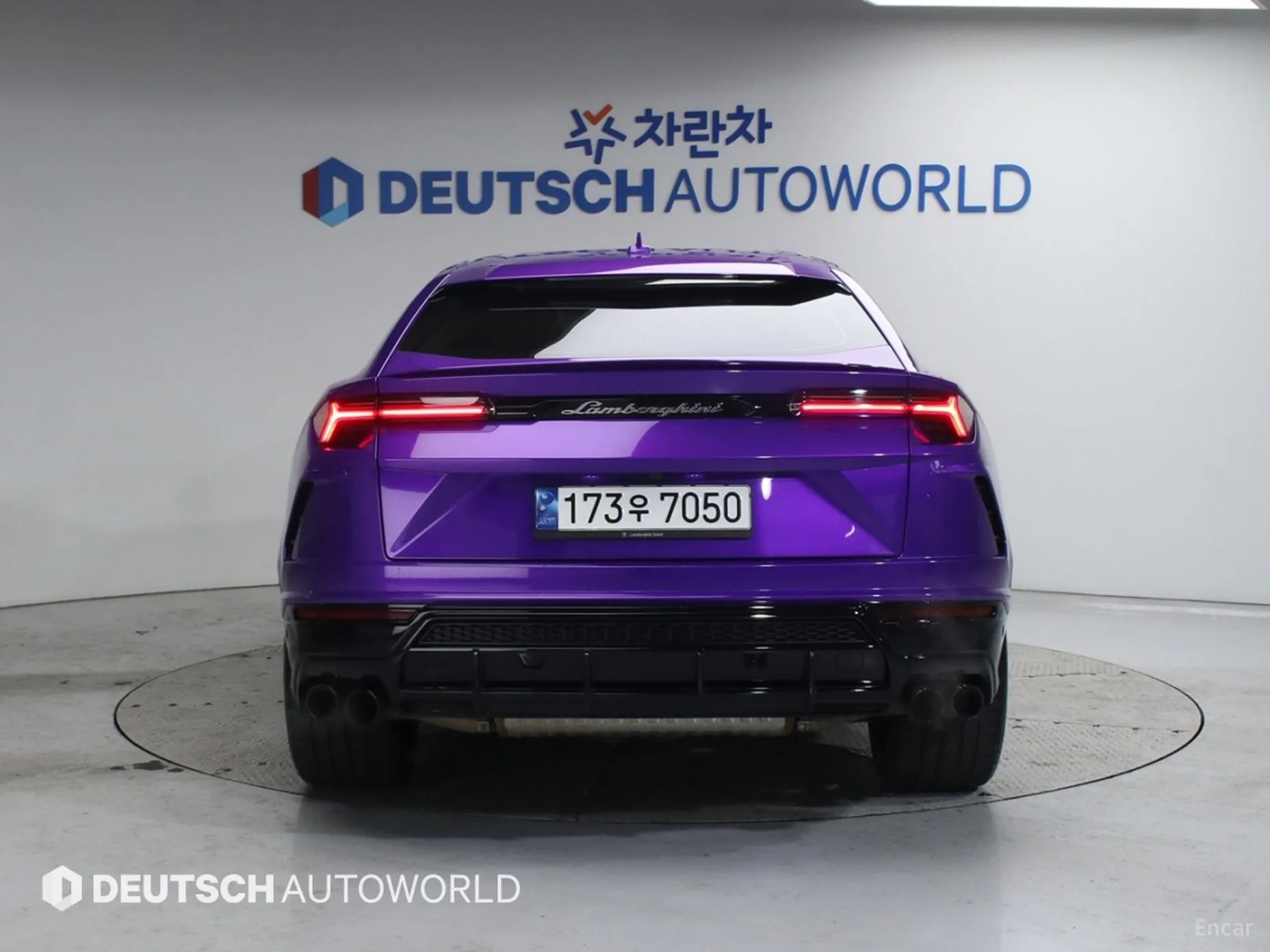 Lamborghini Urus превью 4