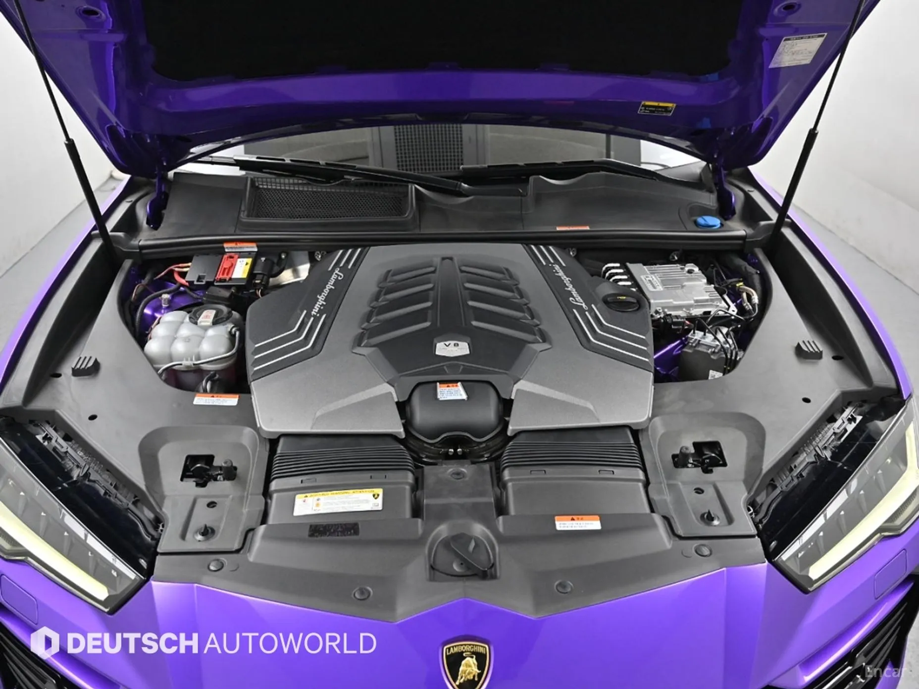 Lamborghini Urus превью 6
