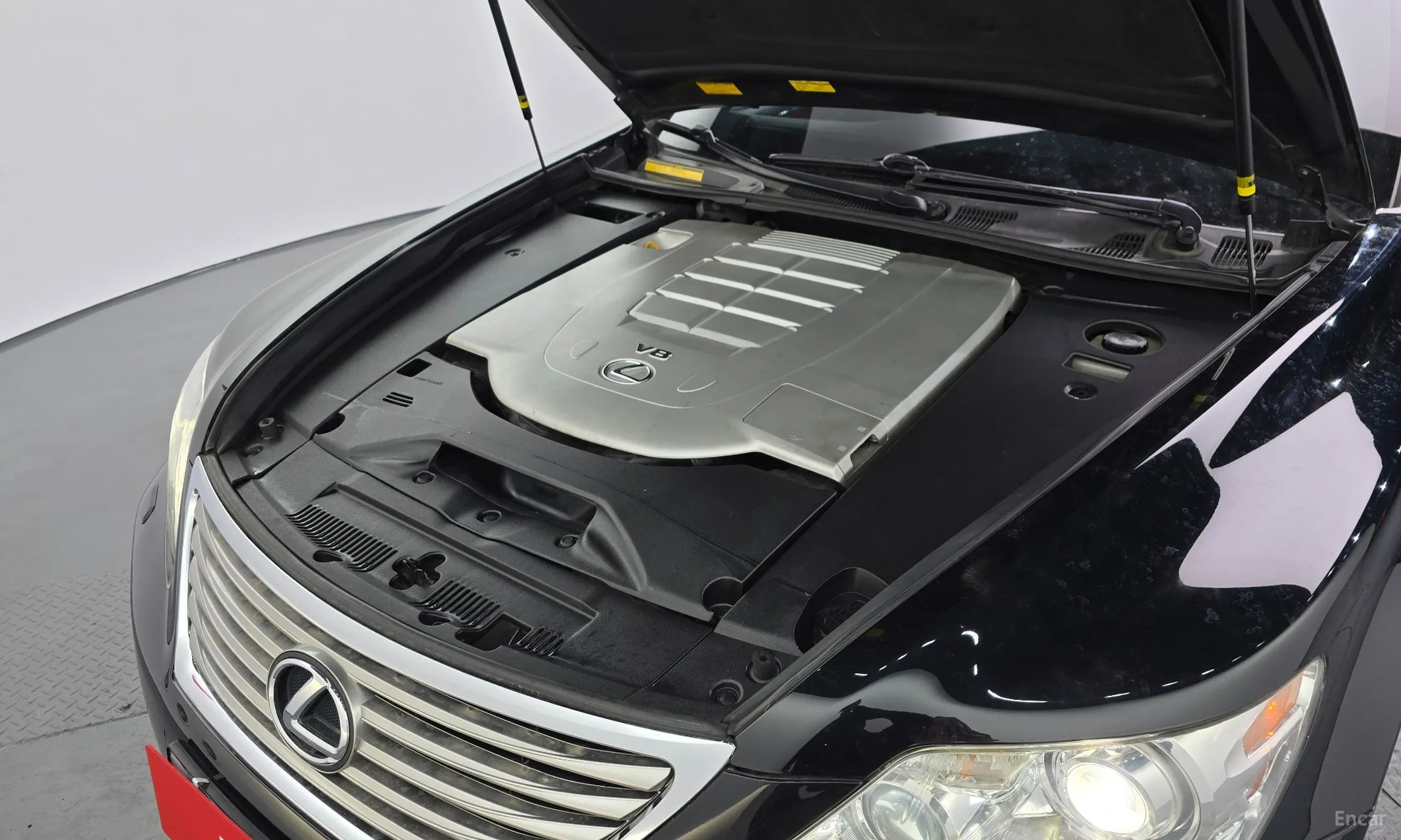 Lexus LS460 превью 6