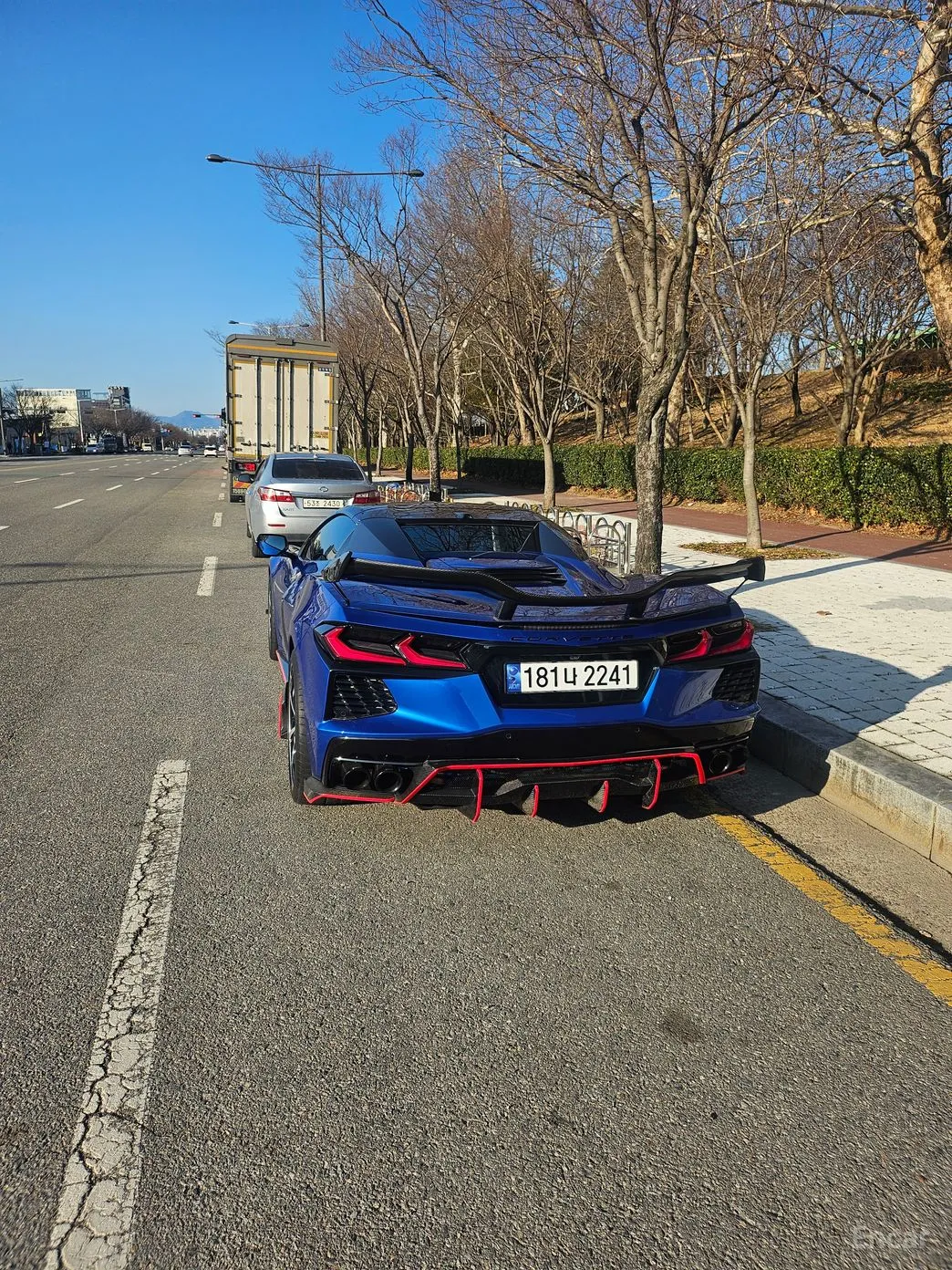 Chevrolet Corvette превью 2