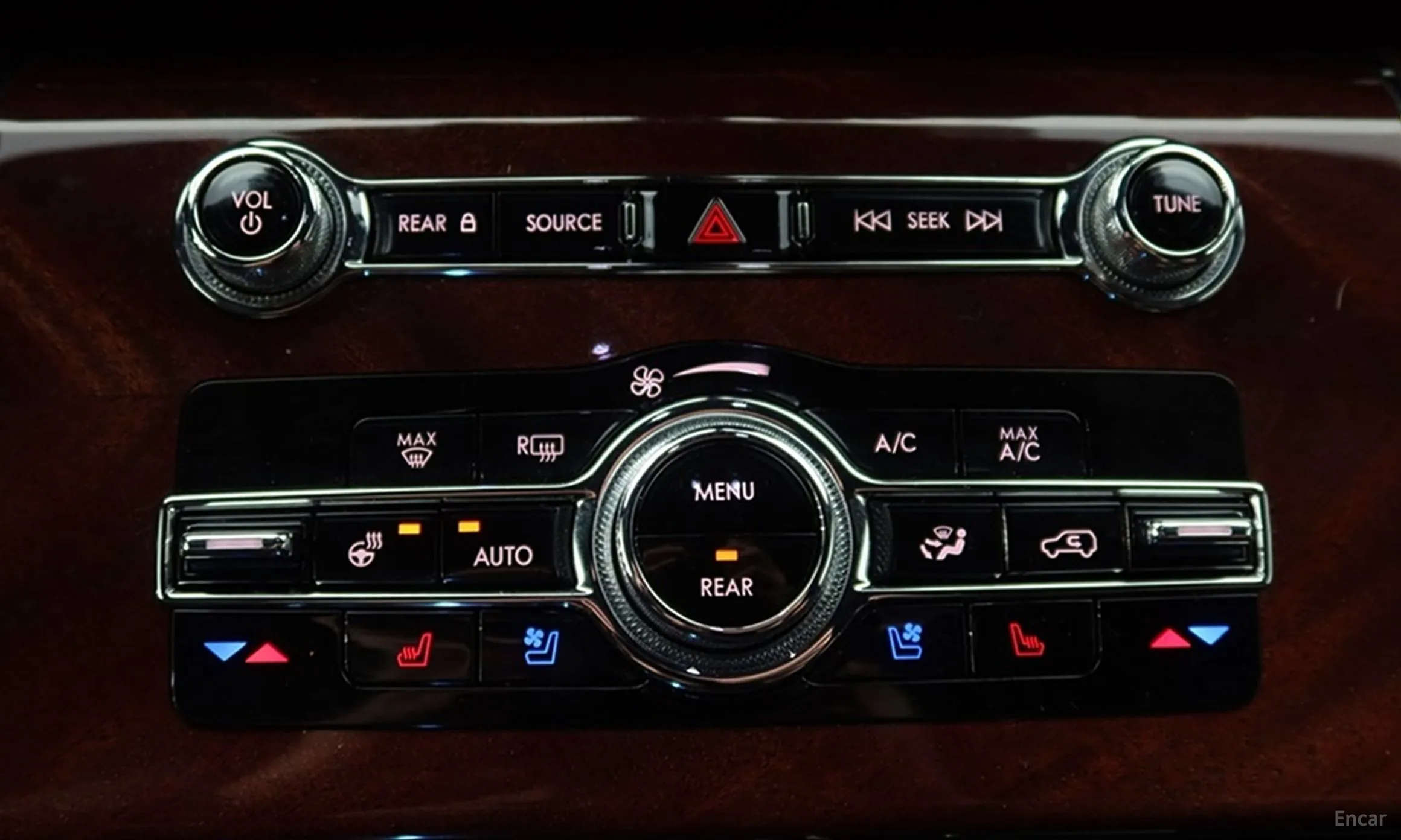 Lincoln Aviator 2nd Generation превью 19